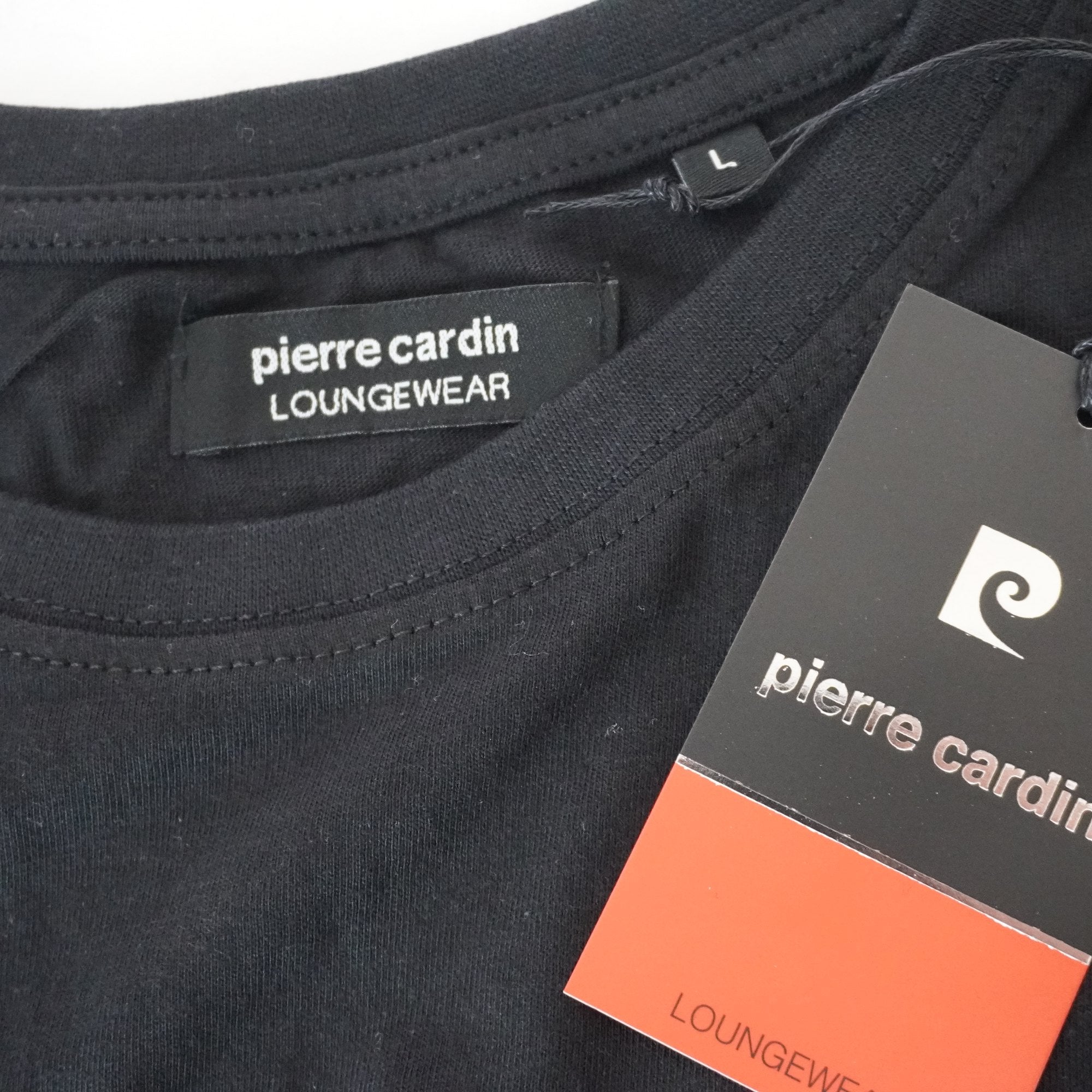 Camiseta de Manga Corta Pierre Cardin para Hombre Usada - Negra, L