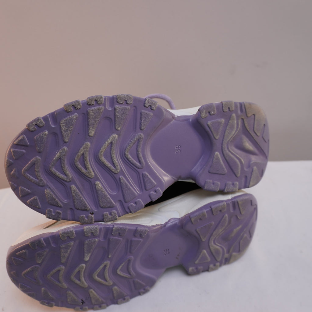 Zapatillas Guess para Mujer Usadas - Multicolor, Talla 39