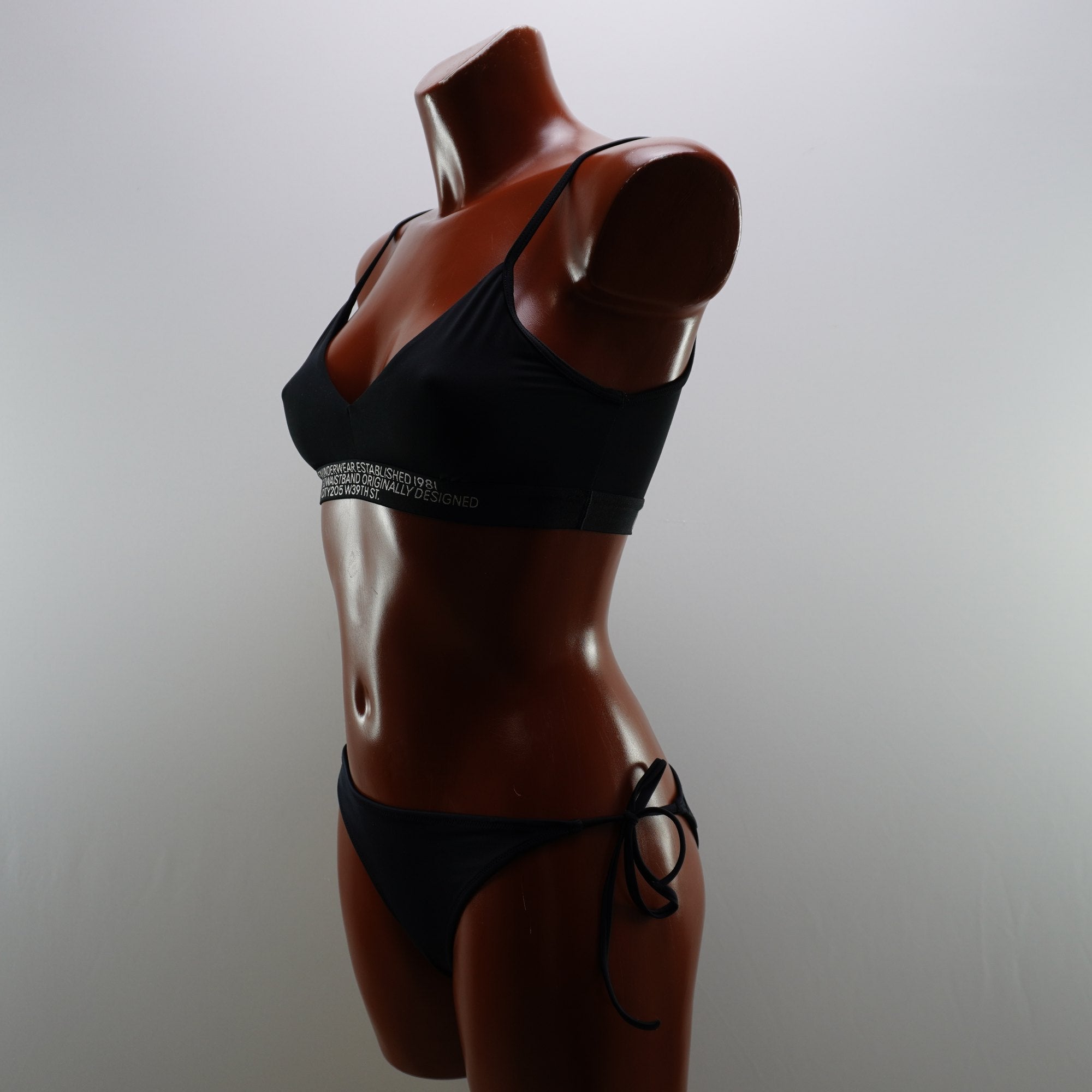 Vestido de Baño Calvin Klein para Mujer Usado - Negro, M