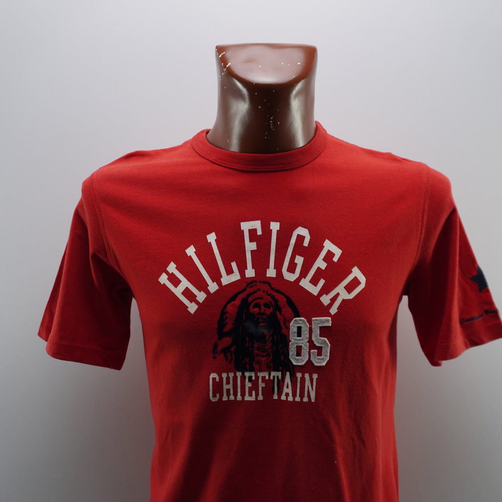 Camiseta de Manga Corta Tommy Hilfiger para Hombre - Roja, L, Usada en Muy Buen Estado