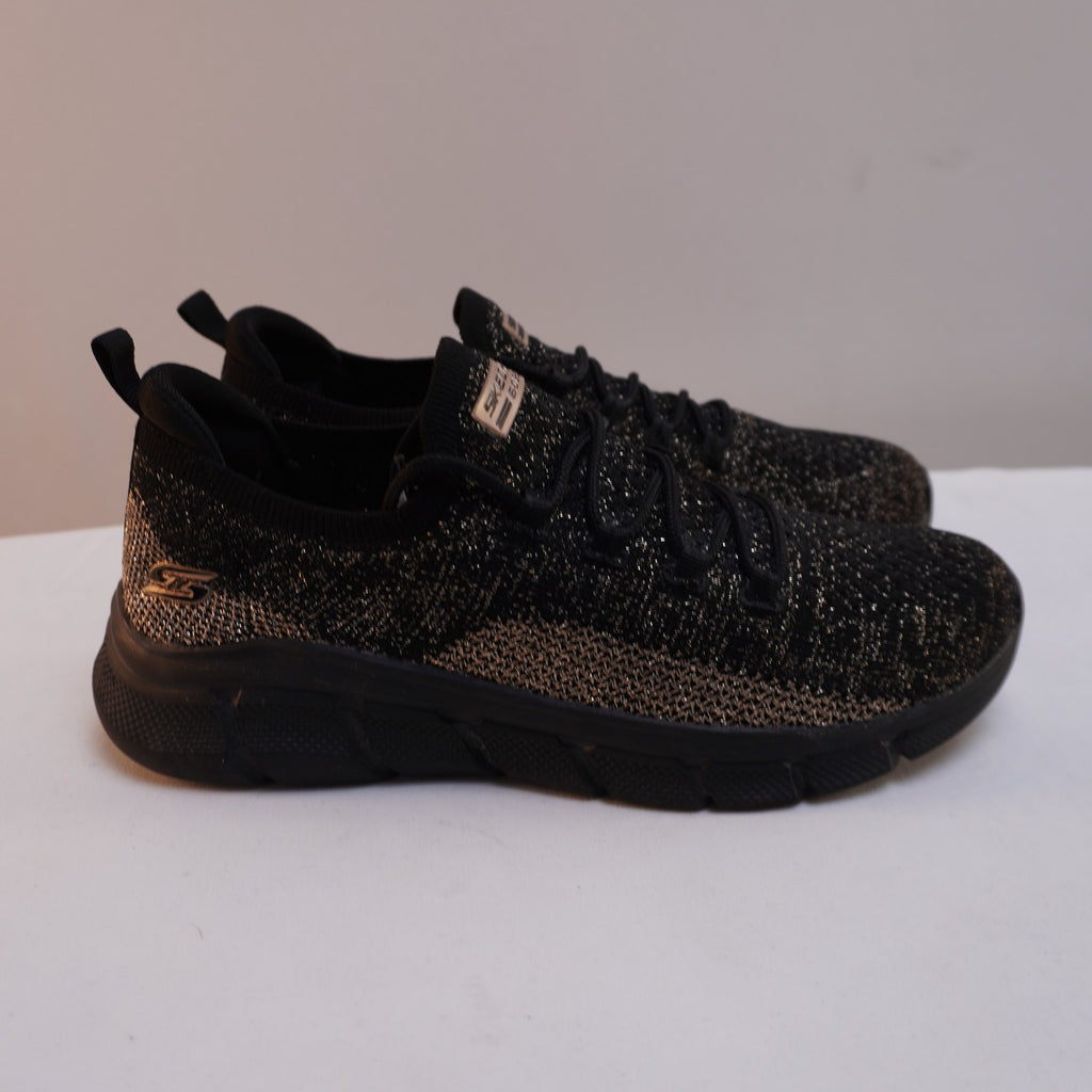 Zapatillas Skechers para Mujer Usadas - Negro, 38.5