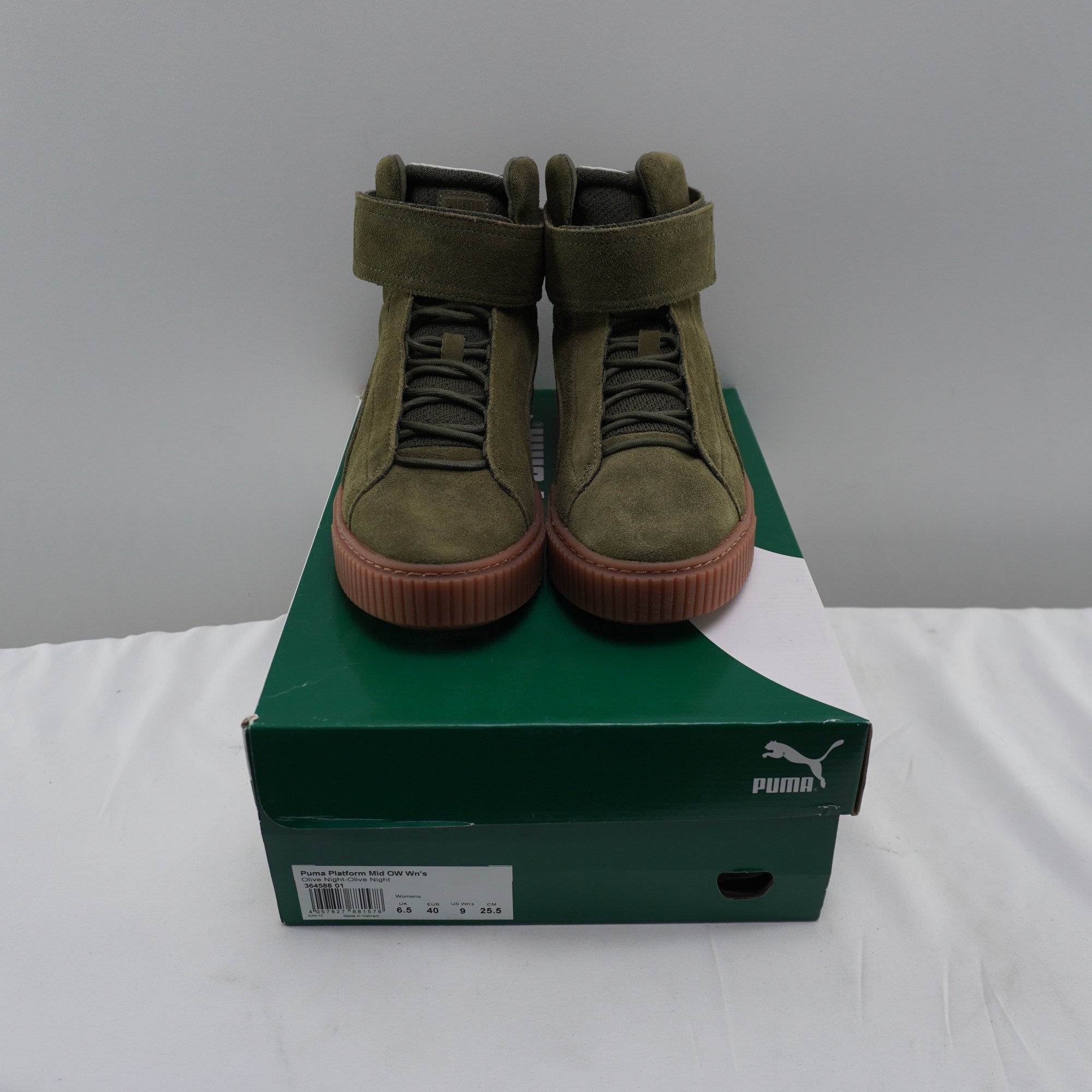 Zapatillas Puma para Mujeres Usadas - Verde, Talla 40