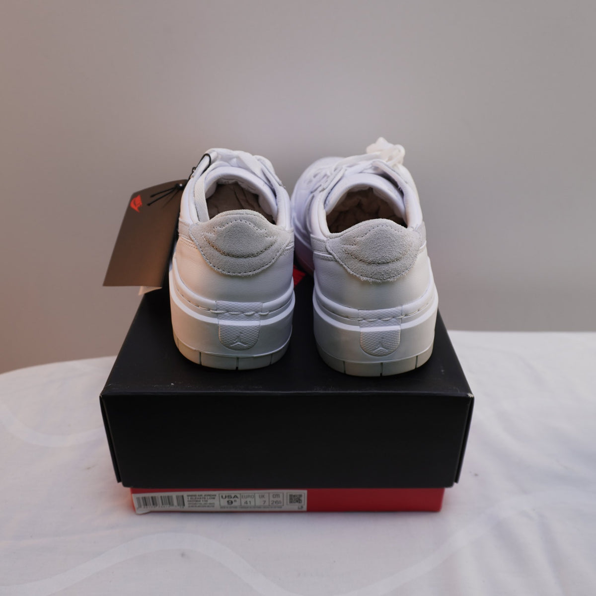 Zapatillas Jordan para Hombre Usadas - Blancas, Talla 41