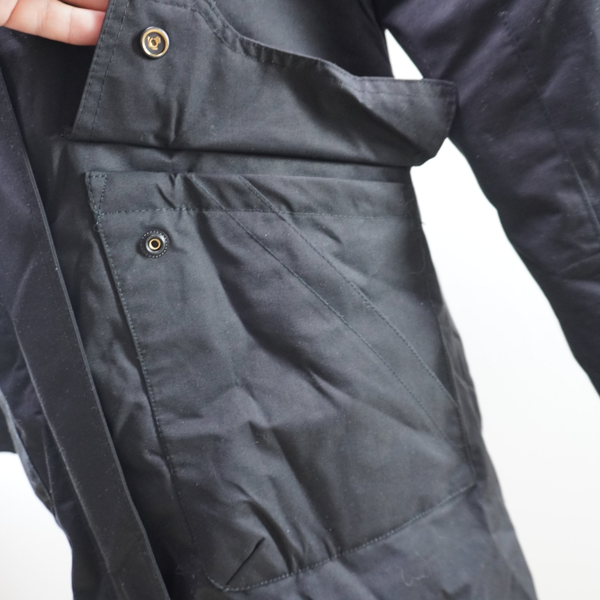 Parka Italian Style para Mujer Usada - Negra, M