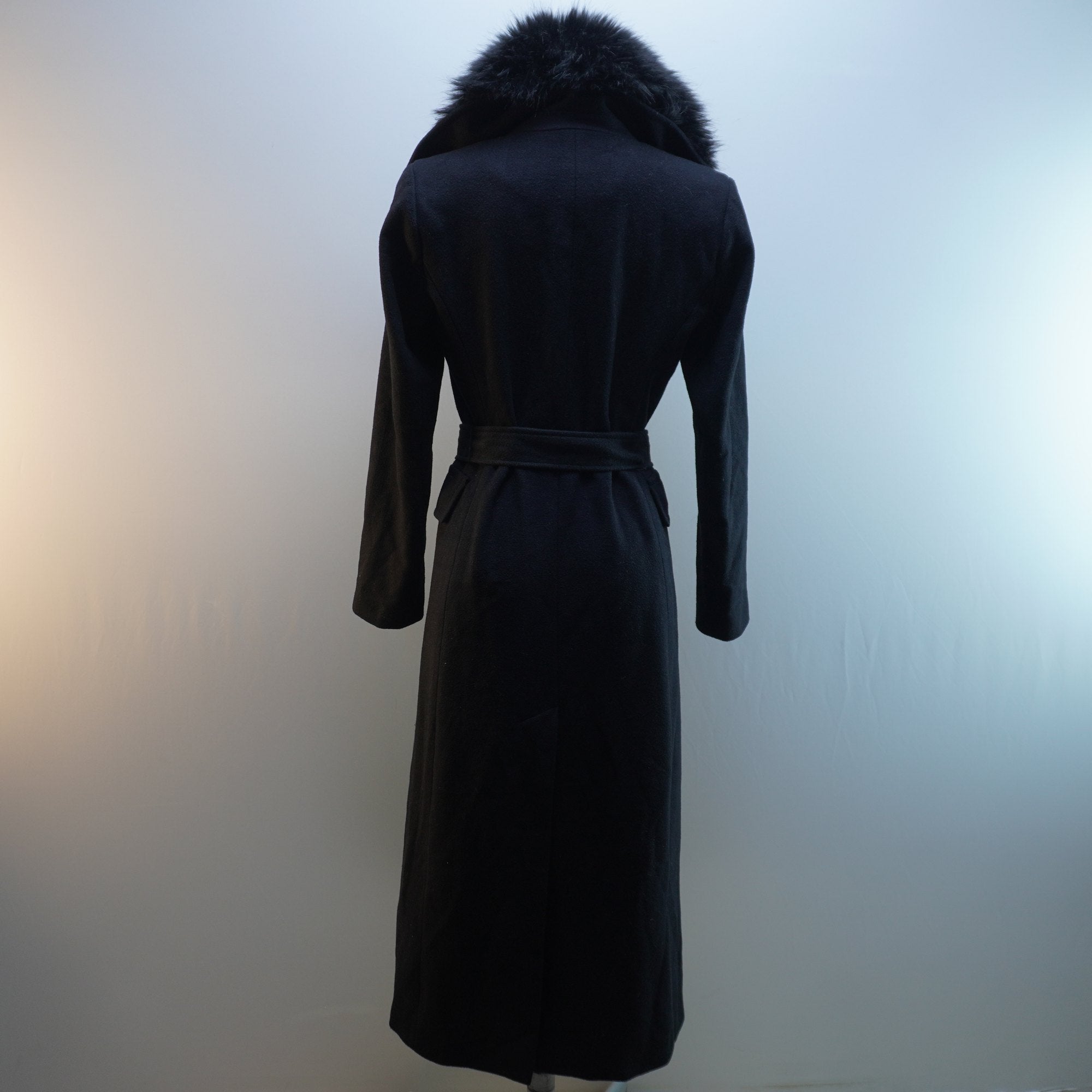 Sobretodo Calvin Klein para Mujer Usado - Negro, Pequeño (S)