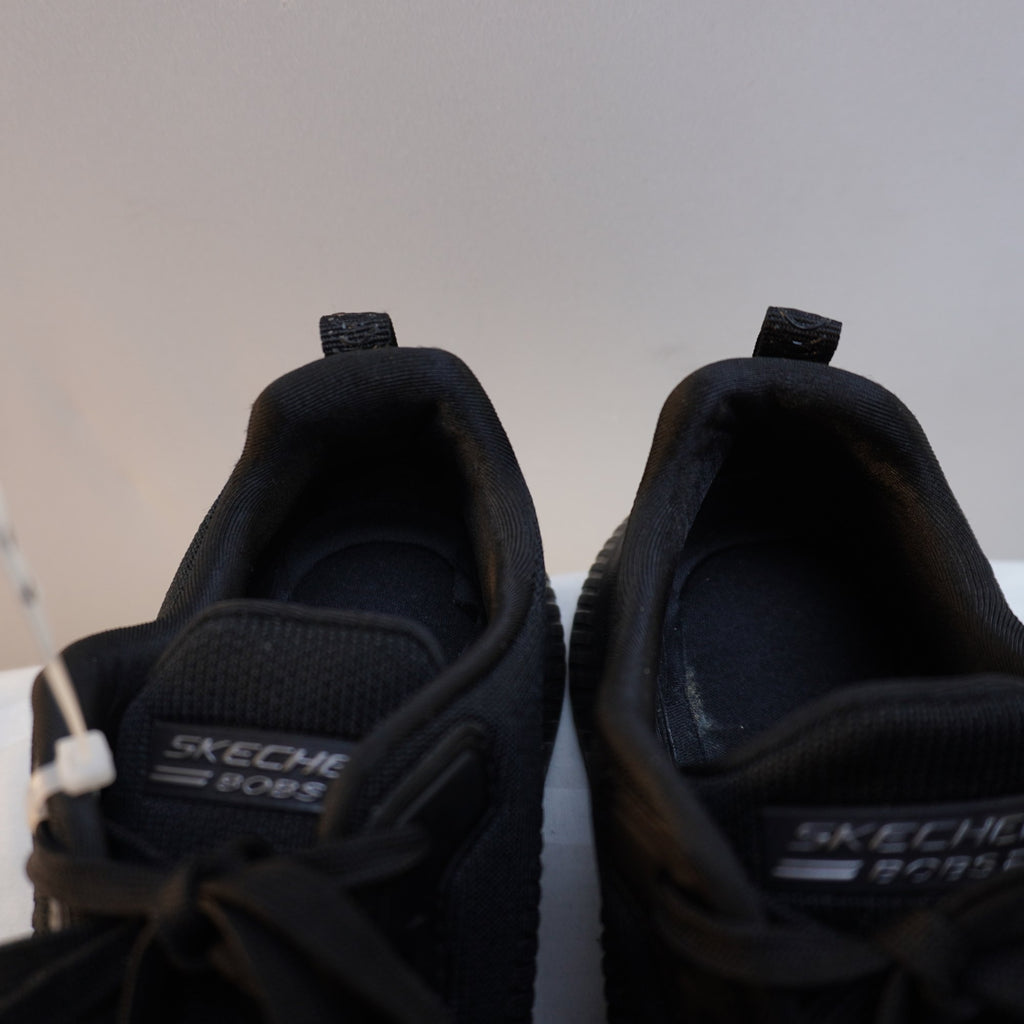 Zapatillas Skechers para Mujer Usadas - Negro, Talla 38