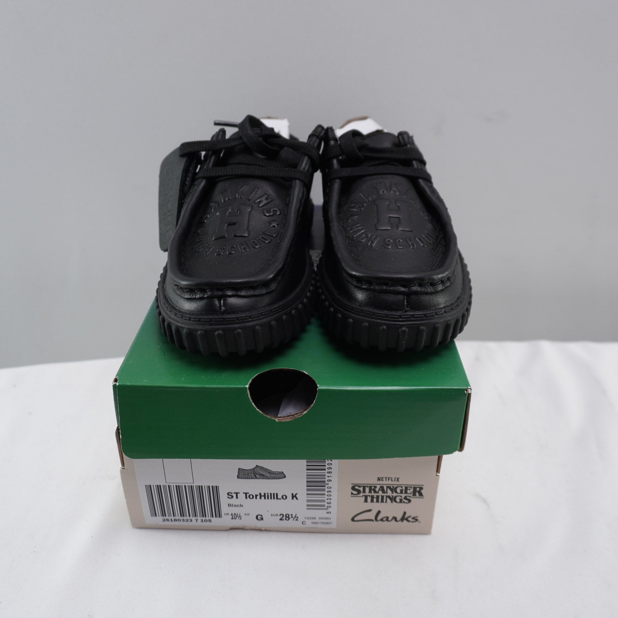 Zapatillas Clarks para Niños Usadas - Negro, Talla 28.5