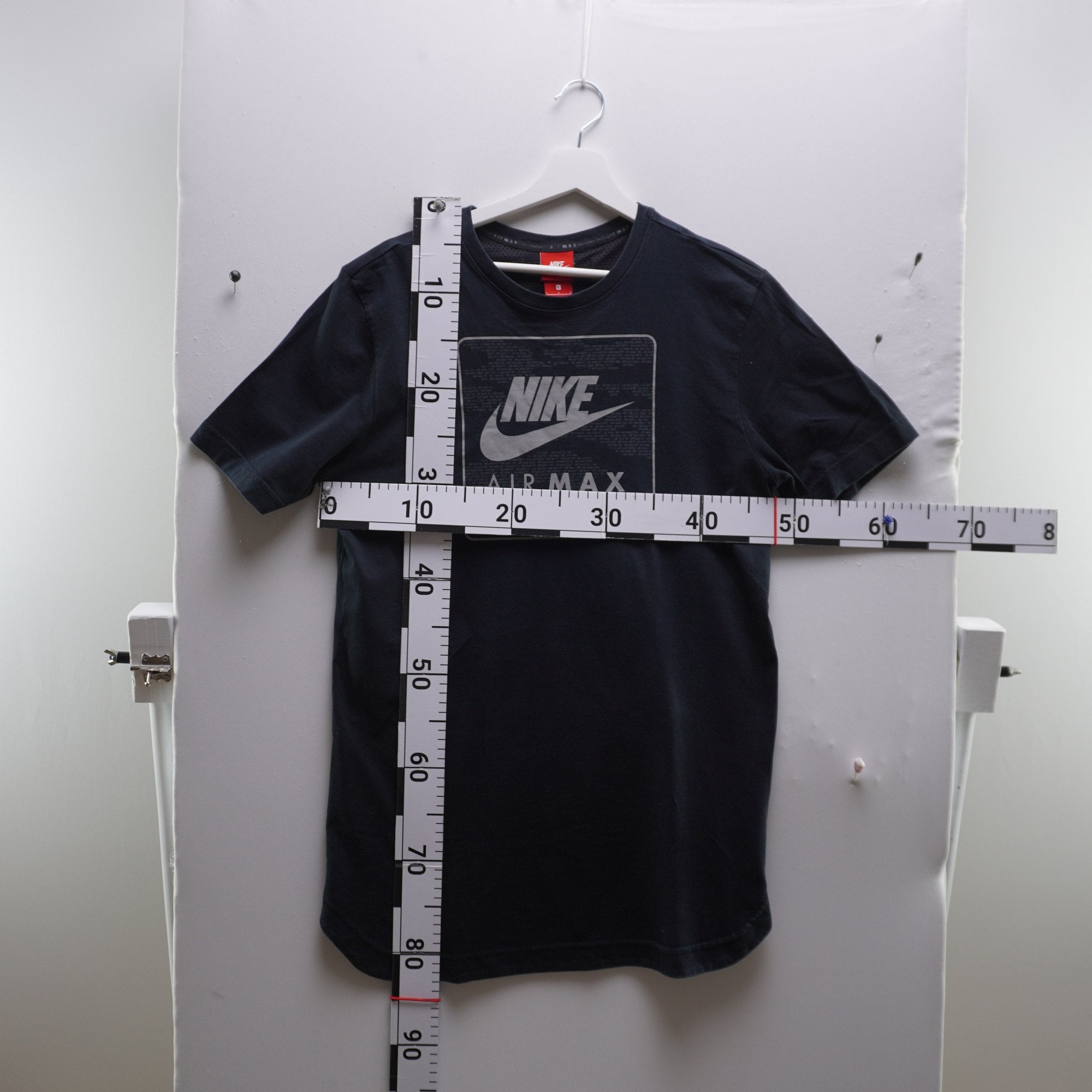 Camiseta de Manga Corta Nike para Mujer Usada - Negra, L