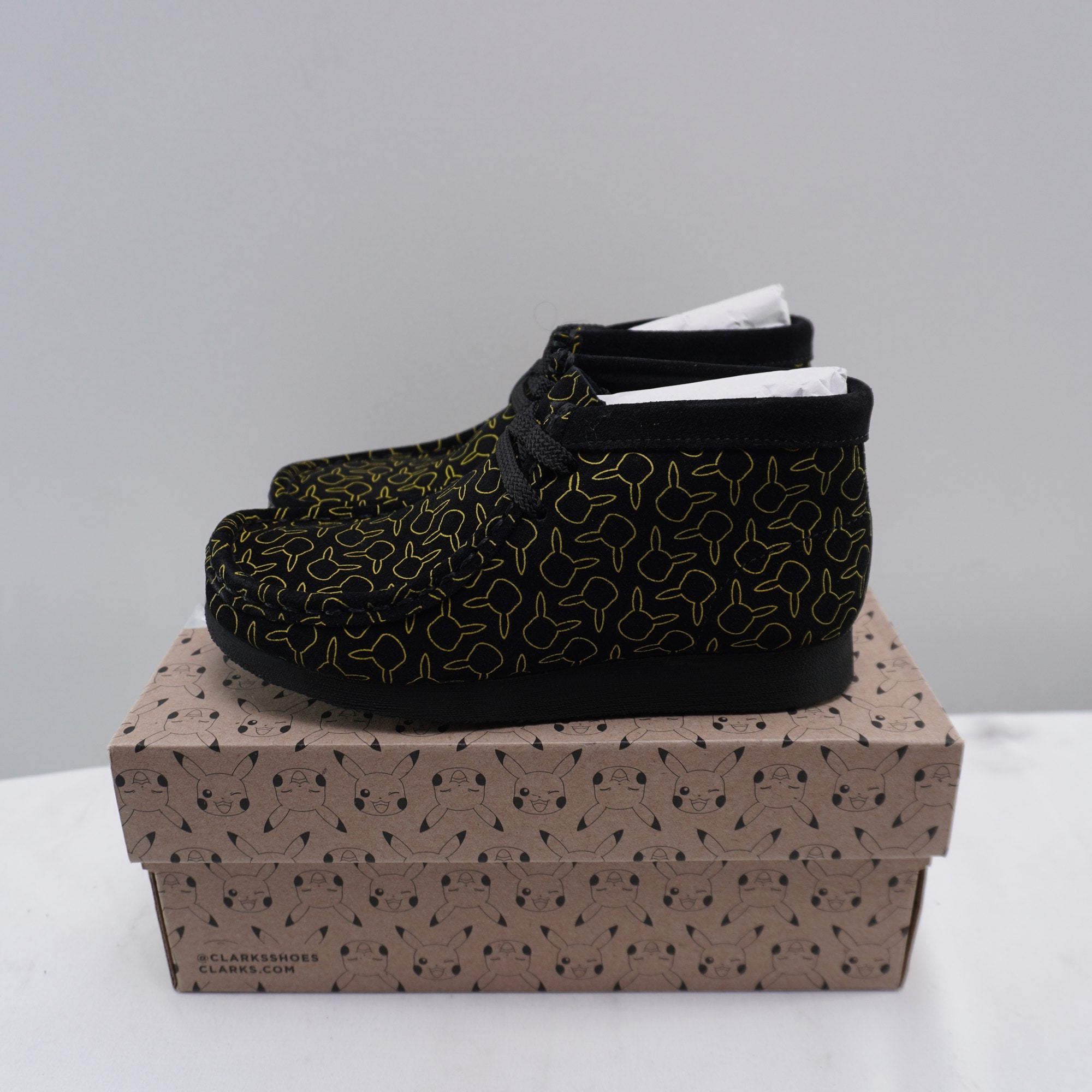 Zapatillas Clarks para Niños Usadas - Verde, Talla 29.5