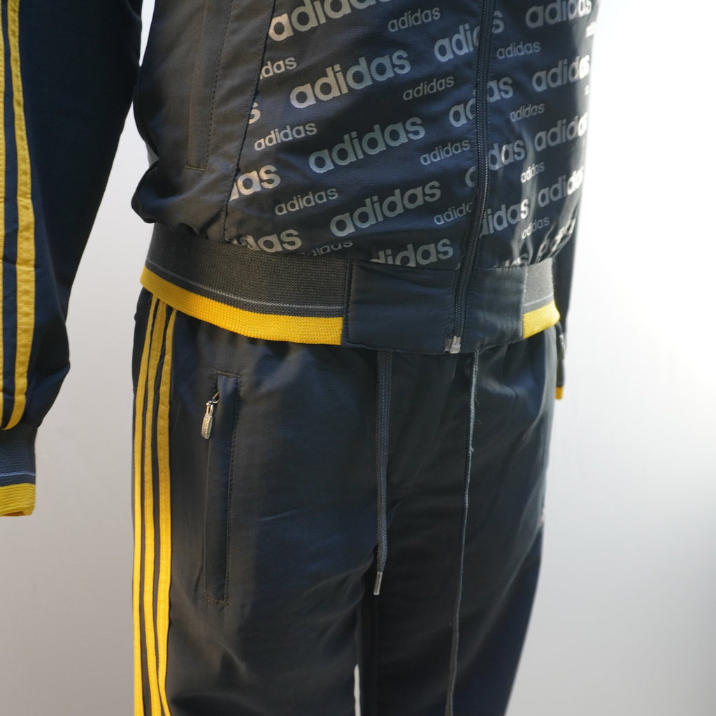 Sudadera con Capucha Adidas para Mujer - Negra, S (Usada en Muy Buen Estado)