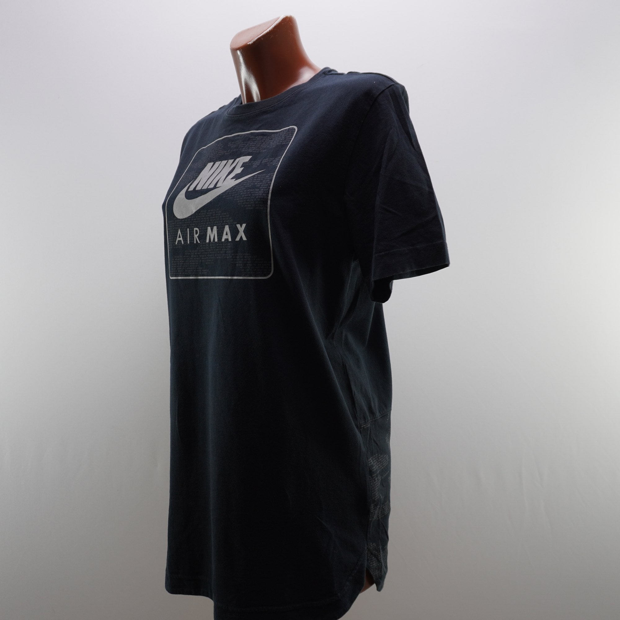 Camiseta de Manga Corta Nike para Mujer Usada - Negra, L