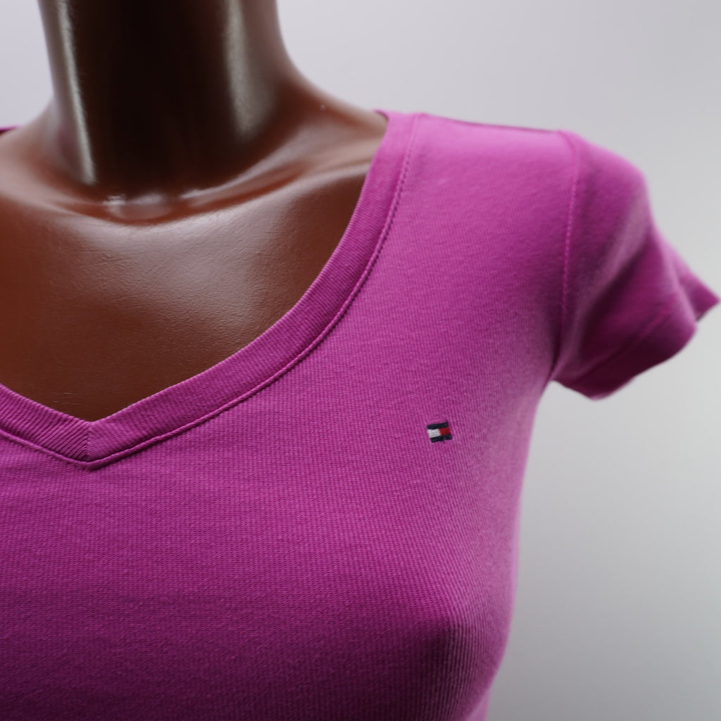 Camiseta de Manga Corta Tommy Hilfiger para Mujer - Rosa, M, Usada en Muy Buen Estado