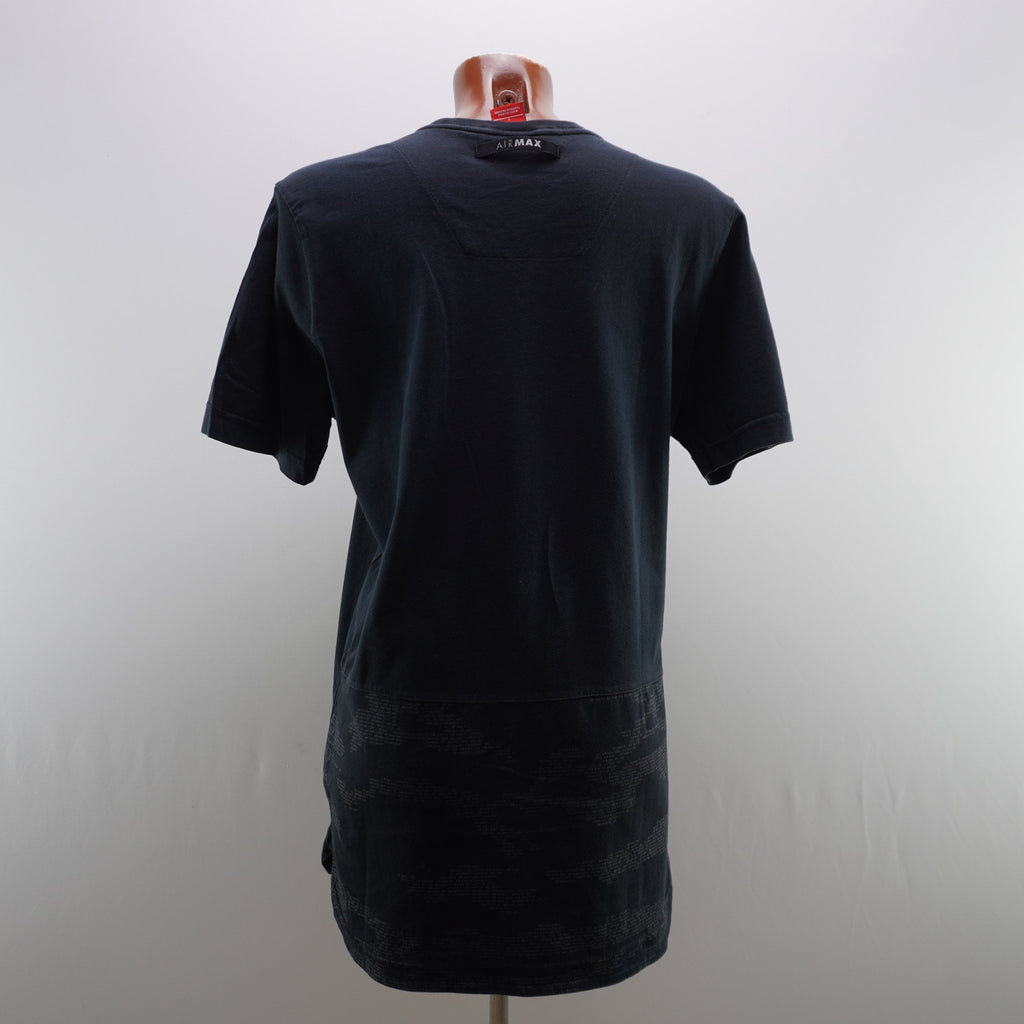 Camiseta de Manga Corta Nike para Mujer Usada - Negra, L