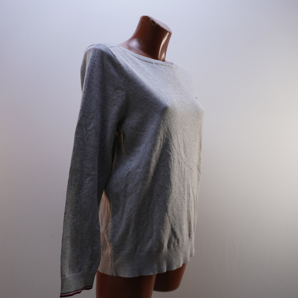 Suéter Tommy Hilfiger para Mujer Usado - Gris, XL