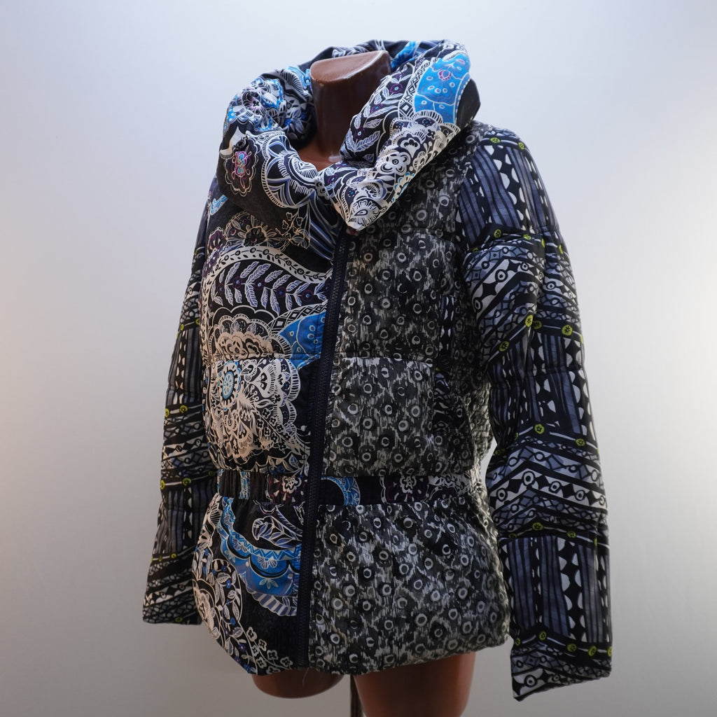Parka Desigual para Mujer Usada - Multicolor, XL