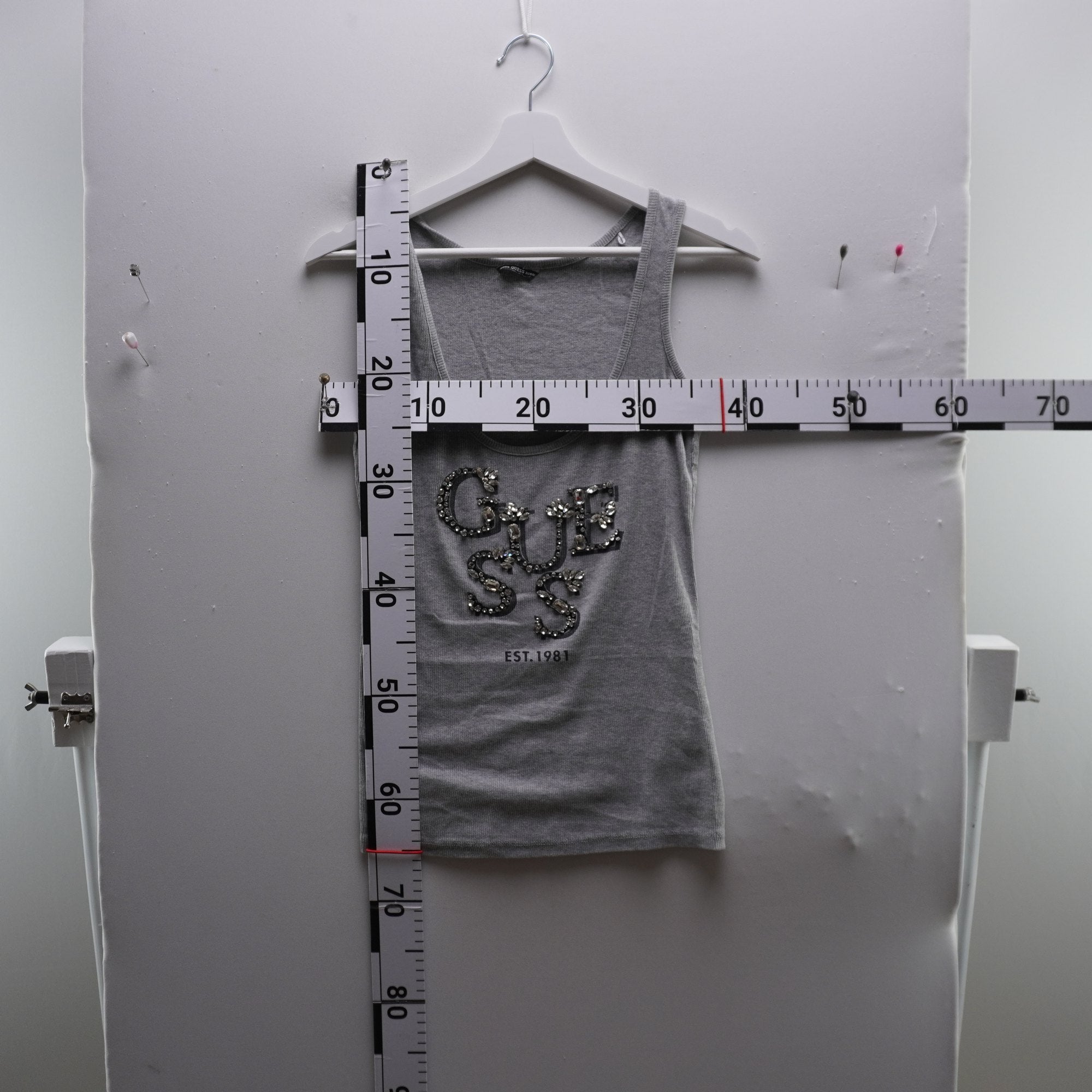 Camiseta Guess para Mujer Usada - Gris, S