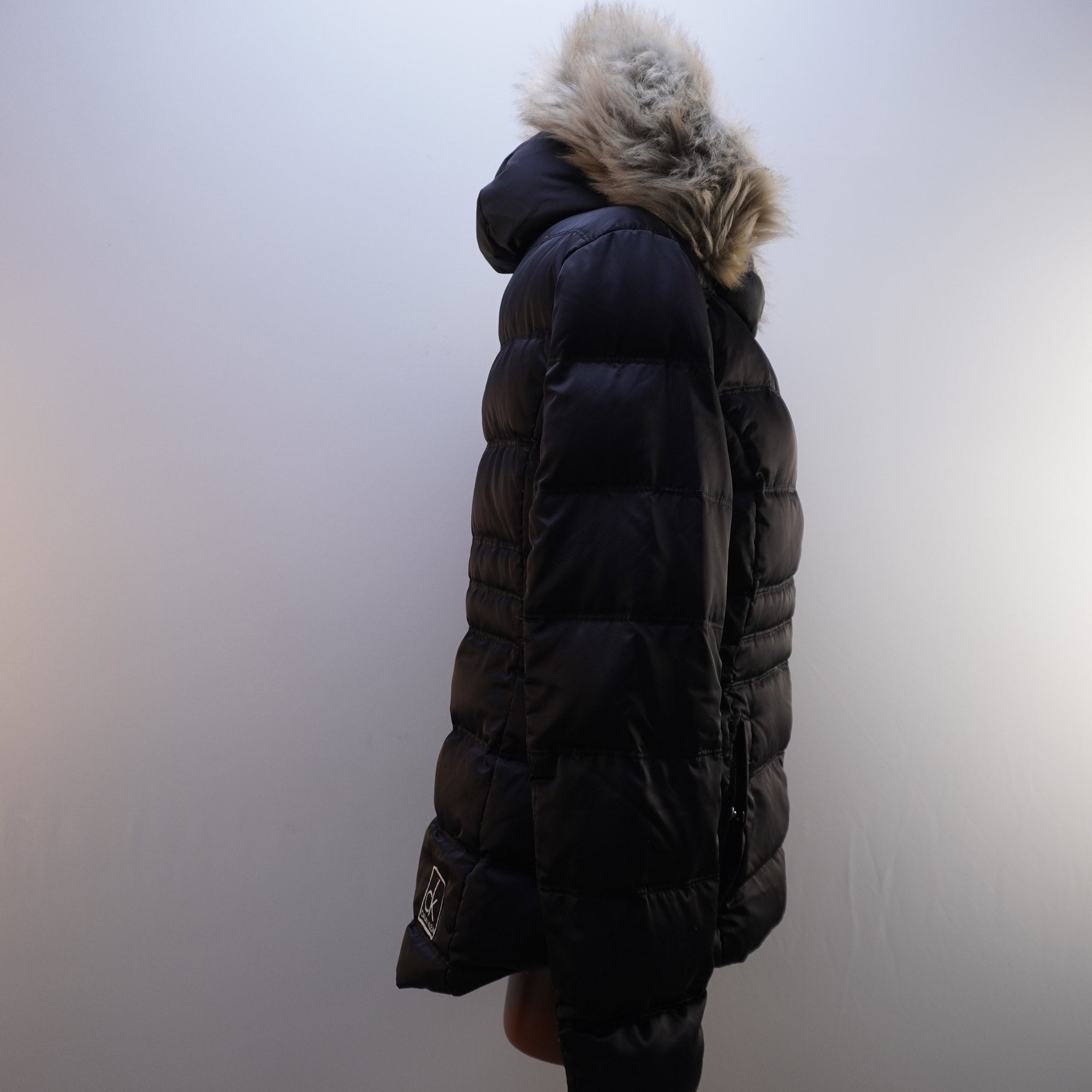 Parka Calvin Klein para Mujer Usada - Negra, XL