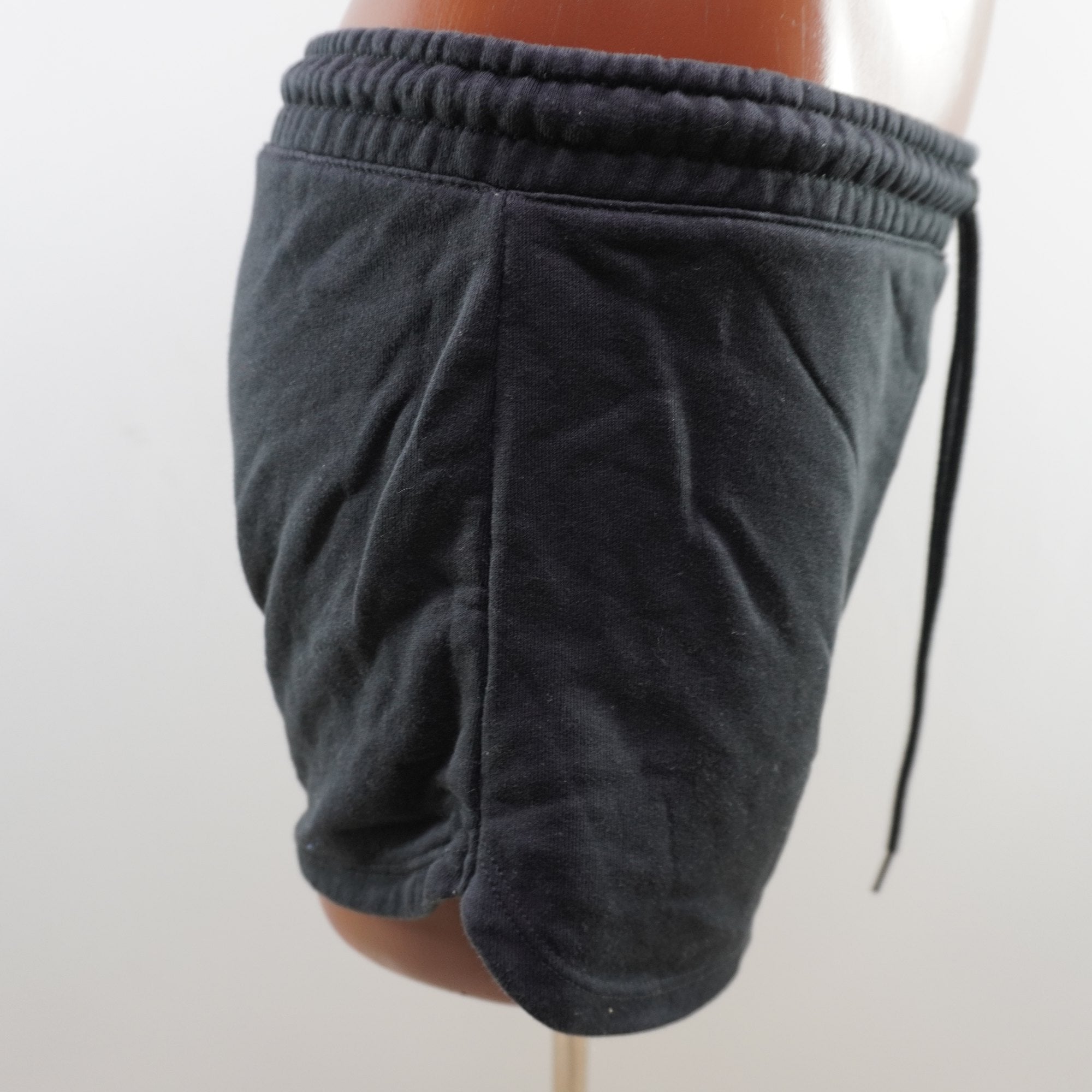 Pantalones Cortos Reebok para Mujer Usados - Negro, M