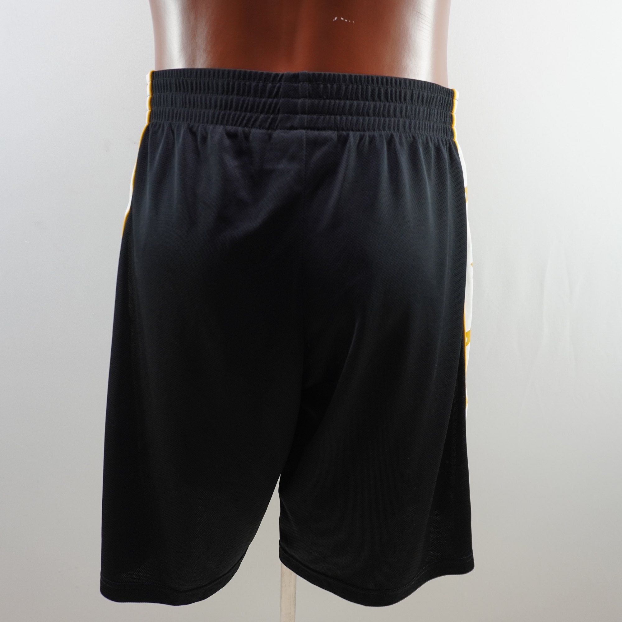 Bermudas Ecko Unltd para Hombre Usadas - Negro, Muy Buen Estado