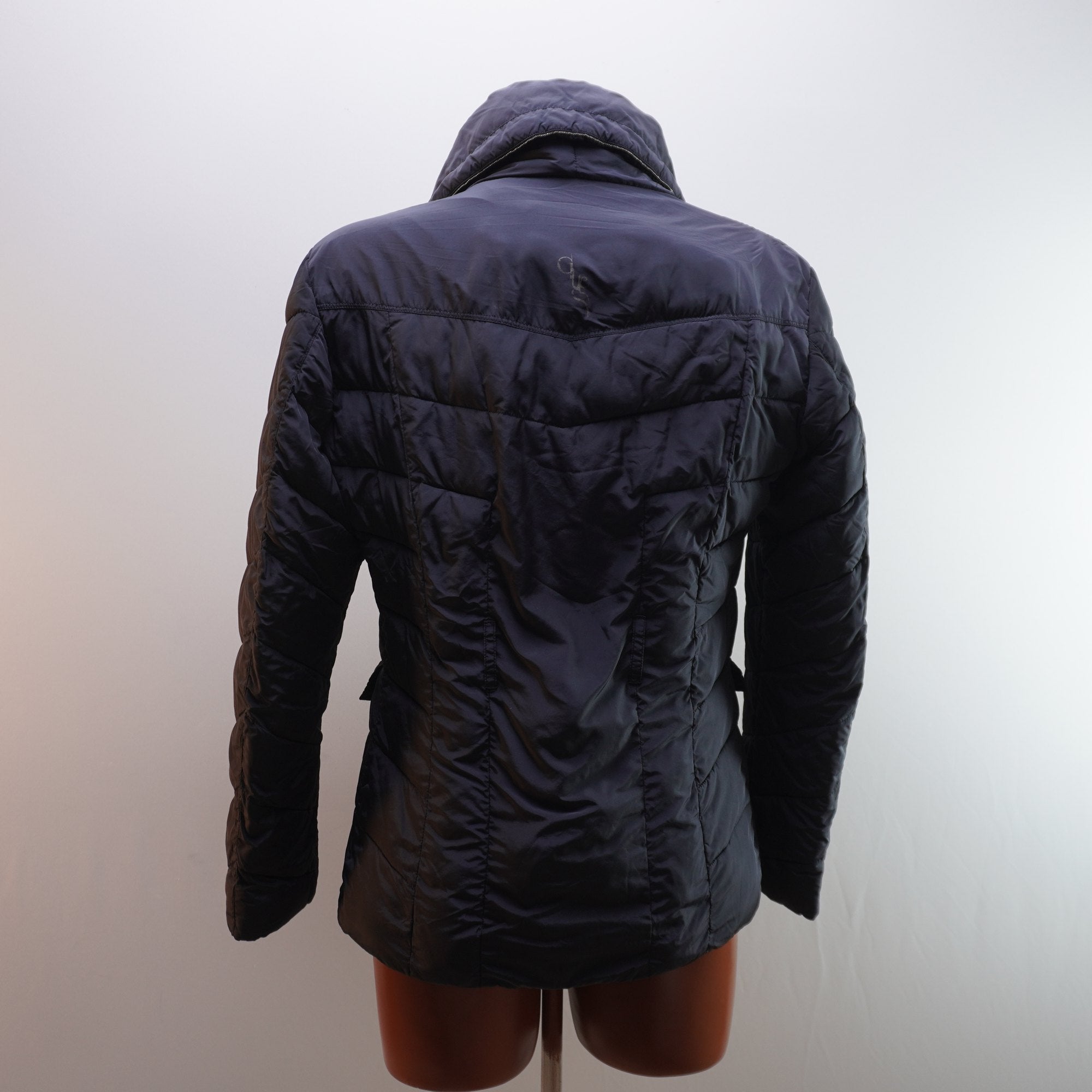 Parka Guess para Mujer Usada - Negra, L