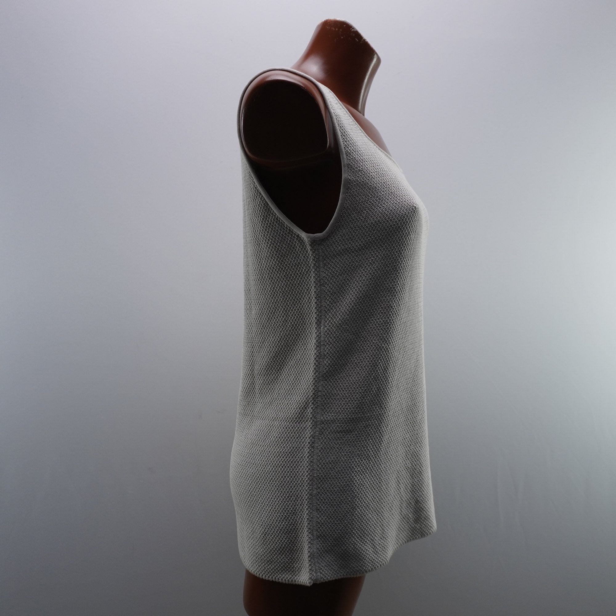 Camiseta de Manga Corta Armani para Mujer Usada - Beige, L