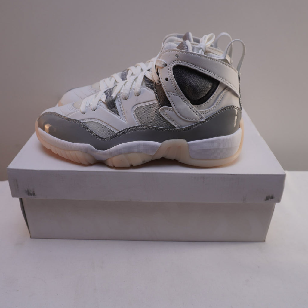 Zapatillas Jordan para Hombre Usadas - Blancas, Talla 39