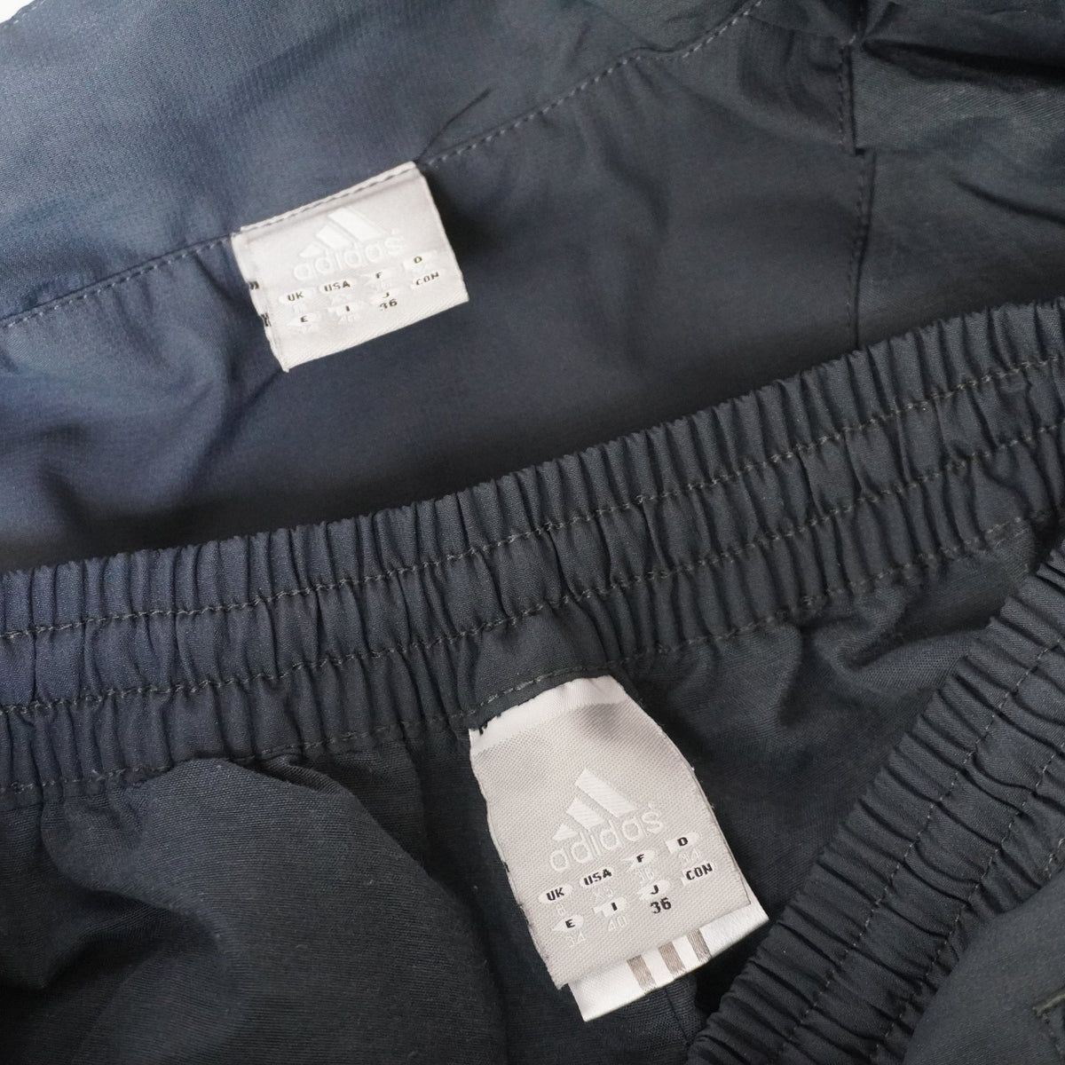 Sudadera con Capucha Adidas para Mujer - Negra, S (Usada en Muy Buen Estado)
