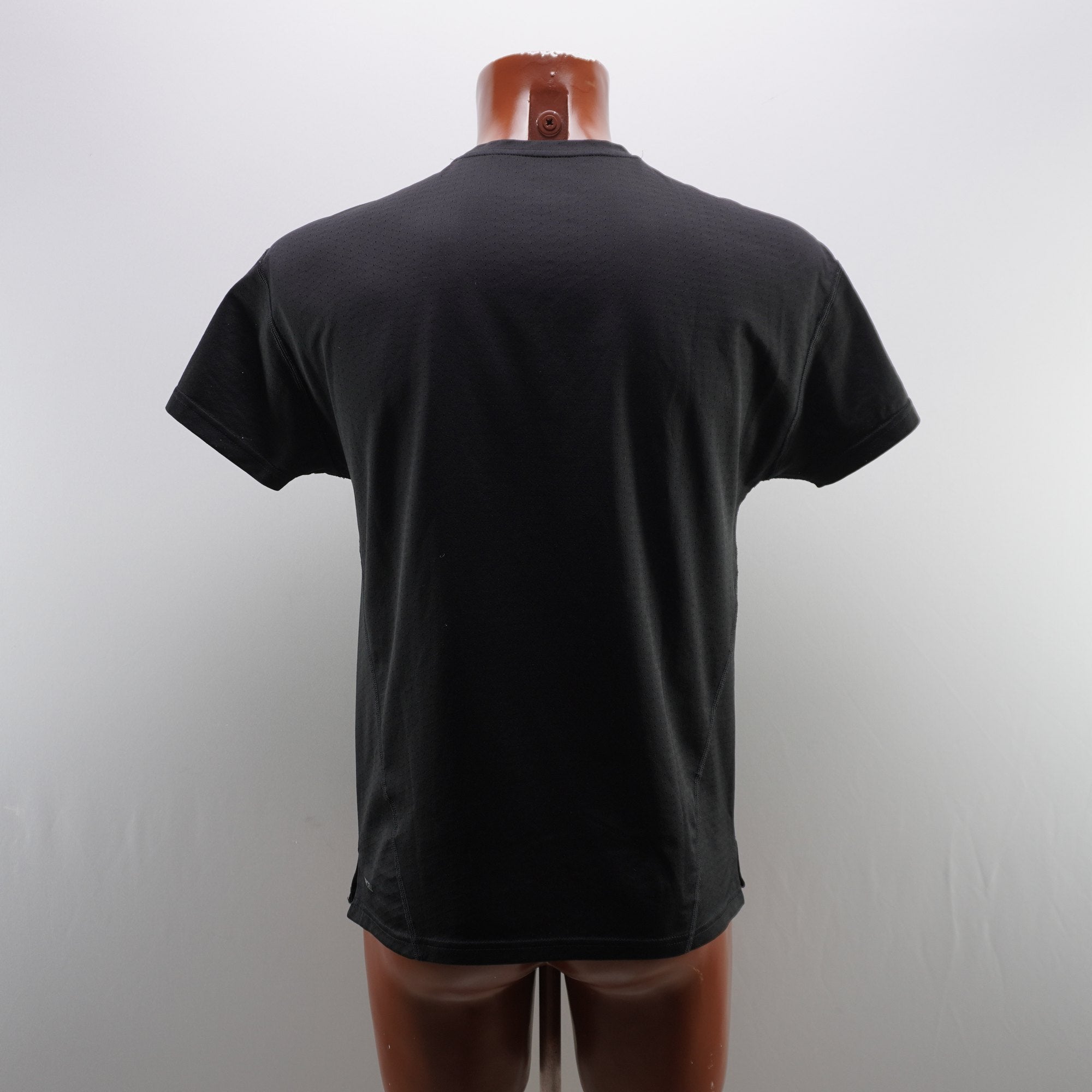 Camiseta de Manga Corta Puma para Hombre Usada - Negra, S