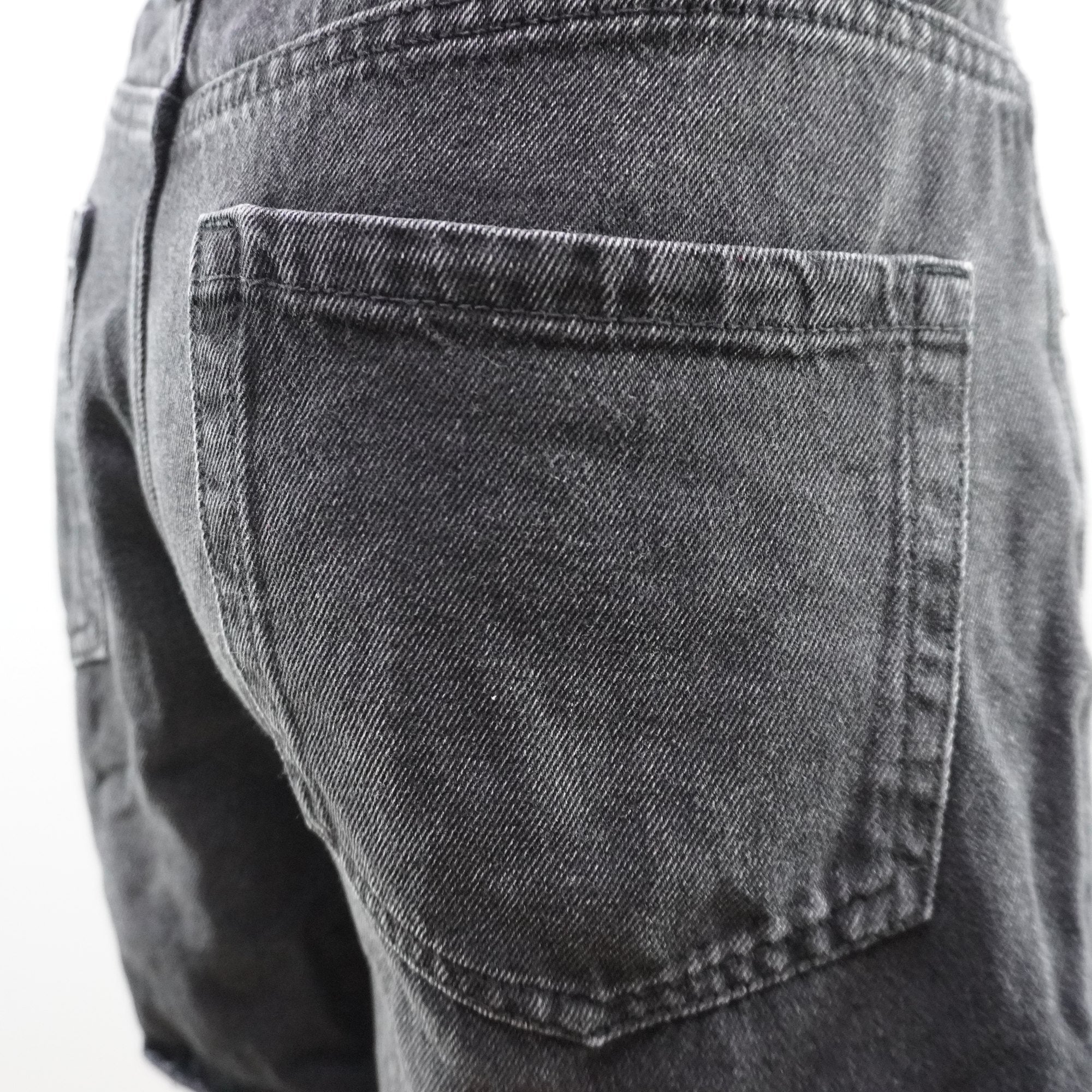 Pantalones Cortos Vaqueros Stradivarius para Mujer Usados - Negros, XL
