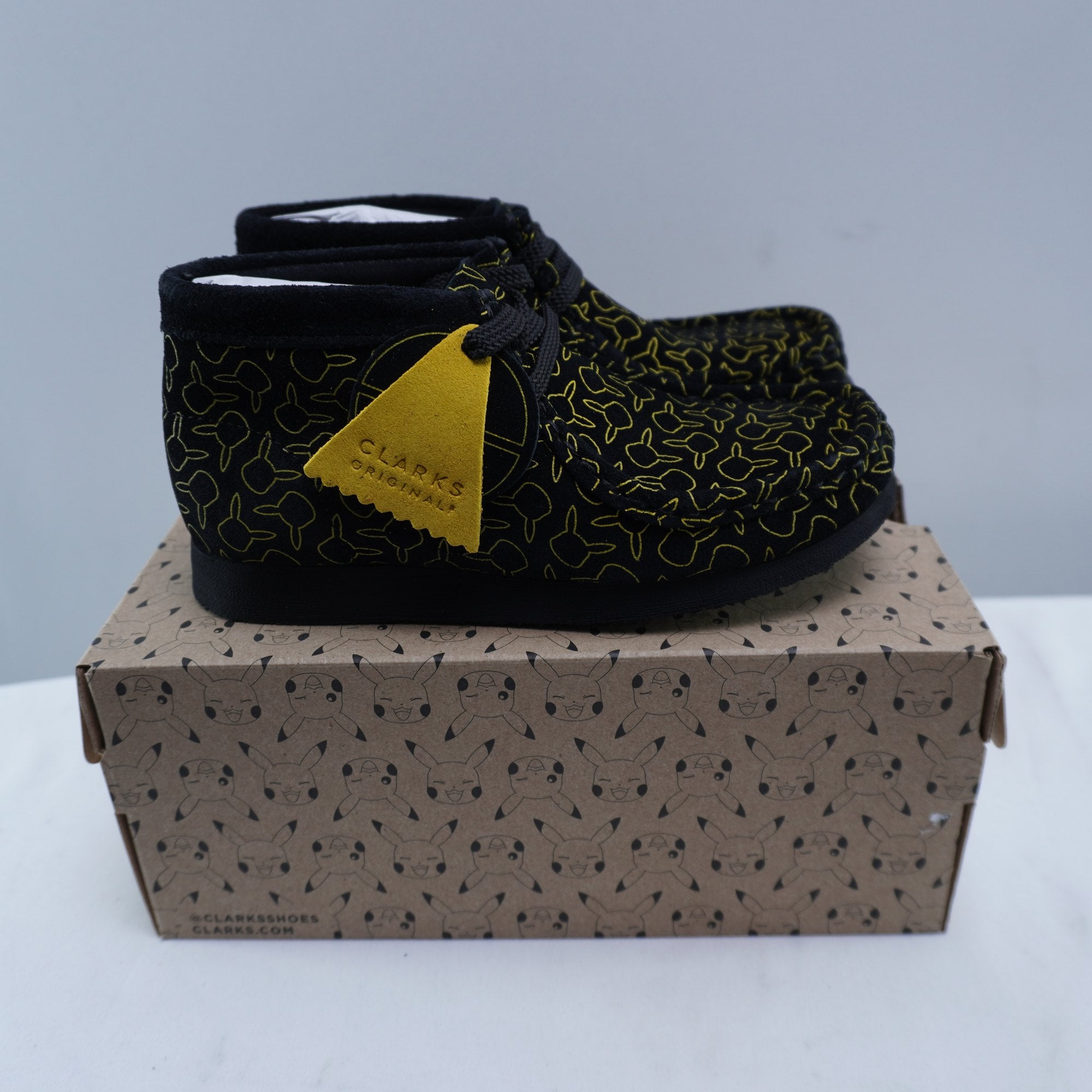 Zapatillas Clarks para Niños Usadas - Verde, Talla 30