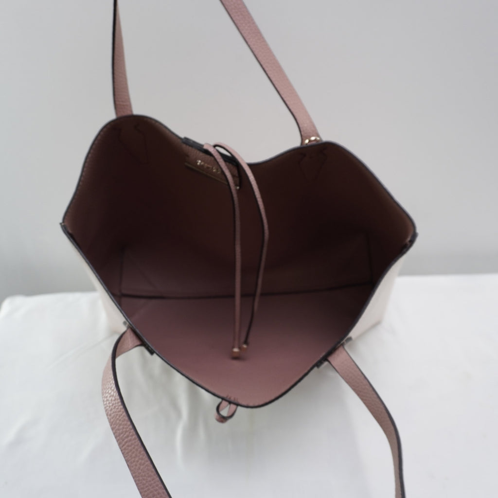 Bolso Baguette Guess para Mujer Usado - Rosa