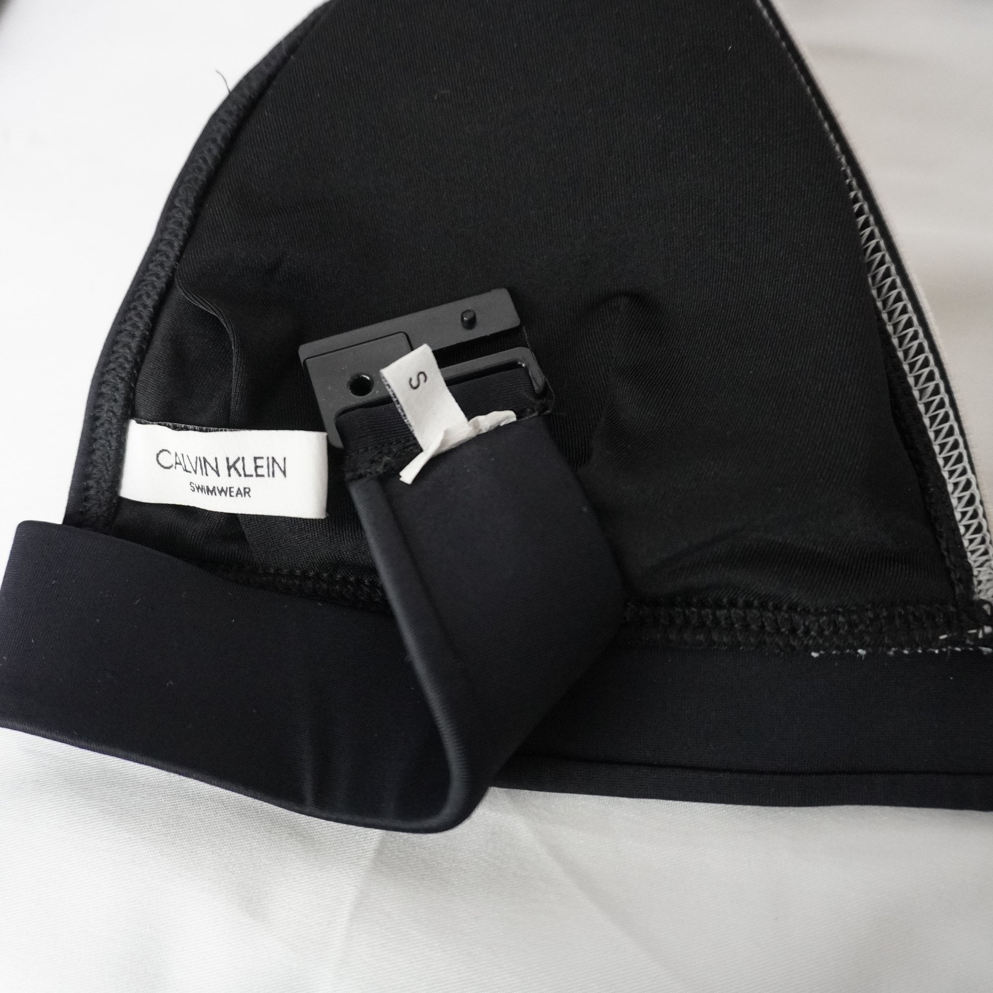 Vestido de Baño Calvin Klein para Mujer Usado - Negro, S