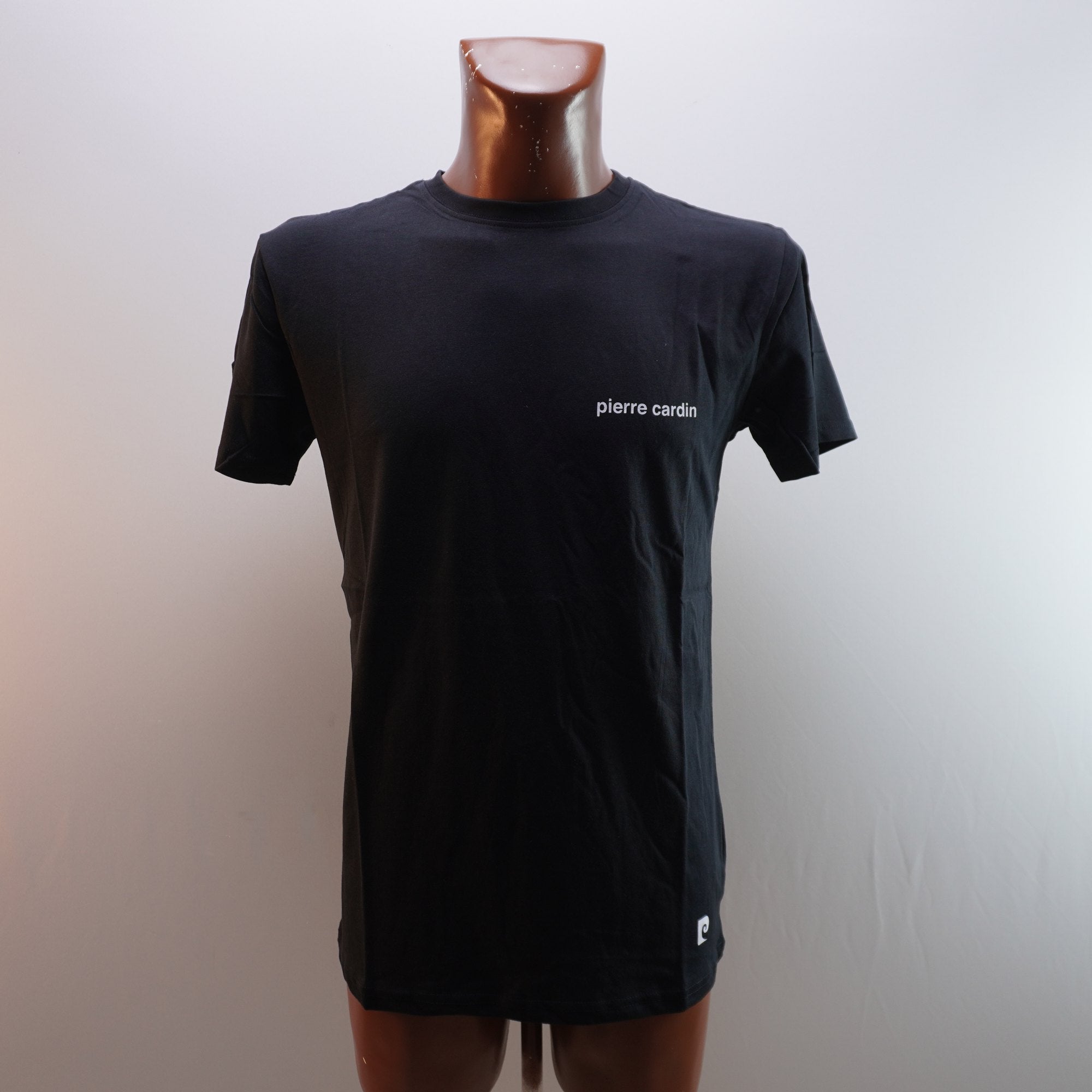 Camiseta de Manga Corta Pierre Cardin para Hombre Usada - Negra, M