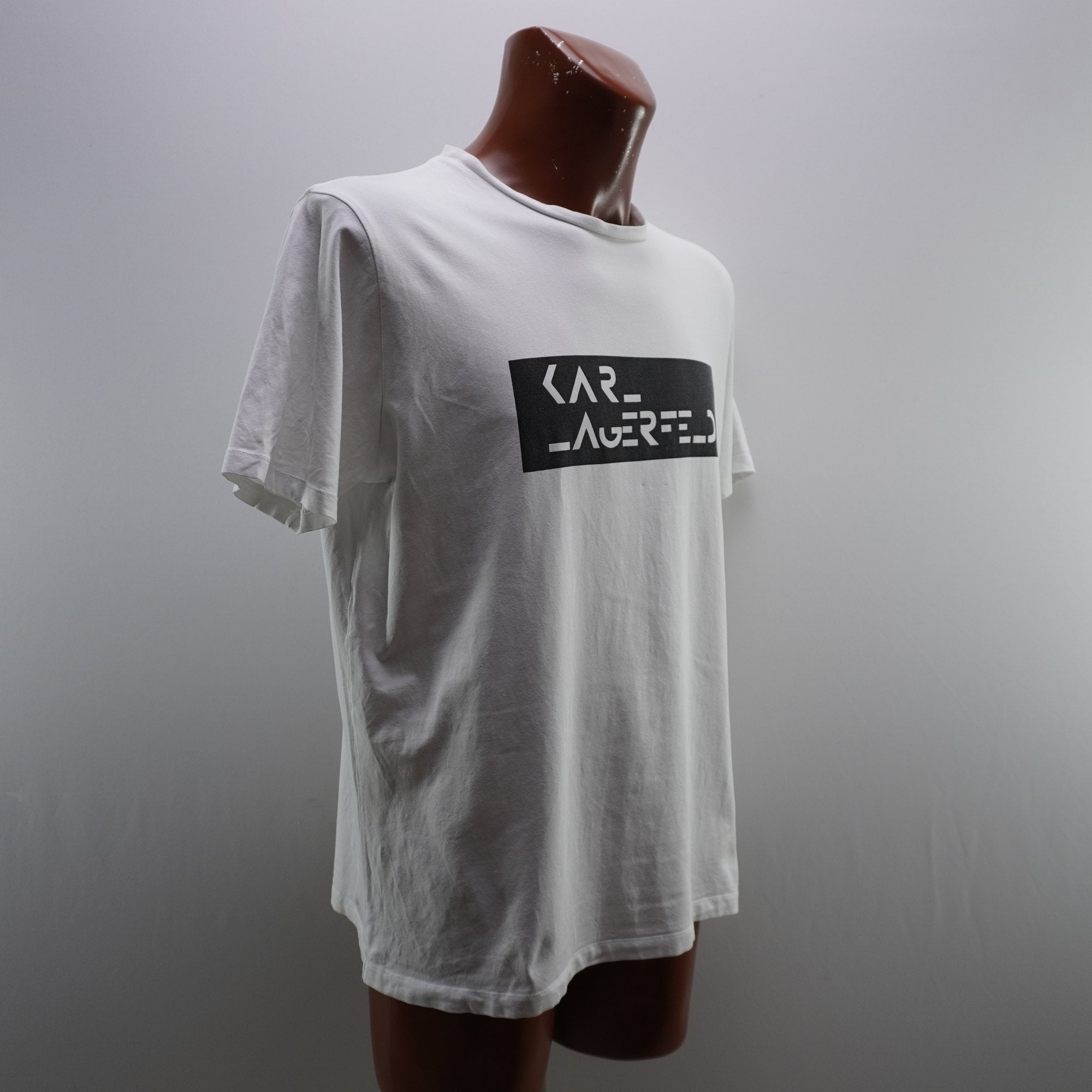 Camiseta de Manga Corta Karl Lagerfeld para Hombre - Blanco, XXL, Usada en Muy Buen Estado