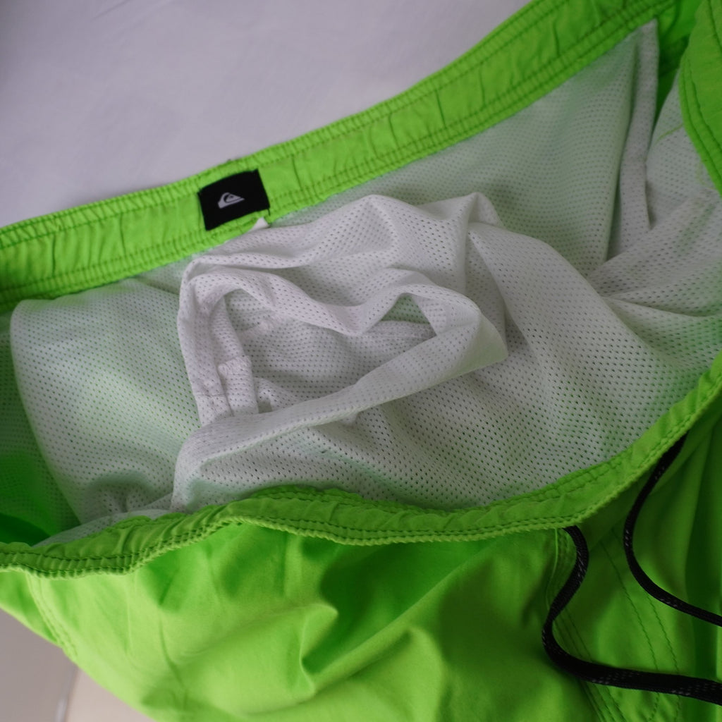 Bermudas Quiksilver para Hombre Usadas - Verde, L