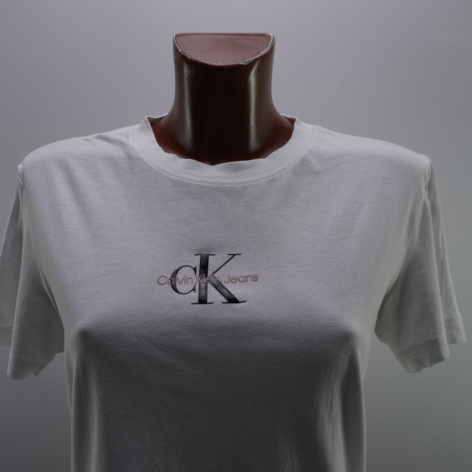 Camiseta de Manga Corta Calvin Klein para Mujer - Blanco, L, Usada en Muy Buen Estado