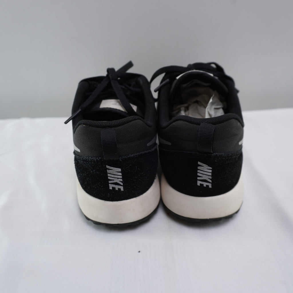 Zapatillas Nike para Mujer en Negro Talla 38 - Usadas en Muy Buen Estado