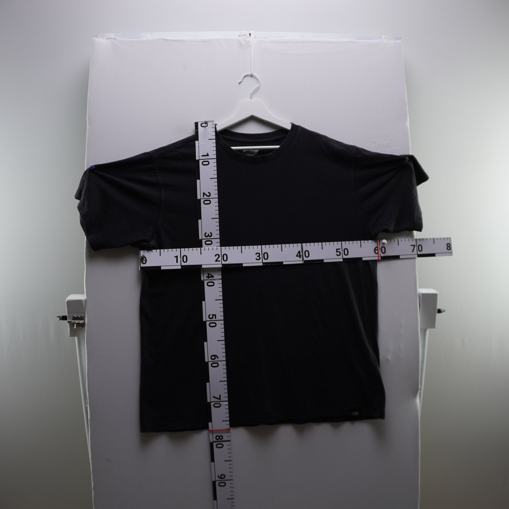 Camiseta de Manga Corta Dickies para Hombre - Negro, XL (Usada - Muy Buen Estado)