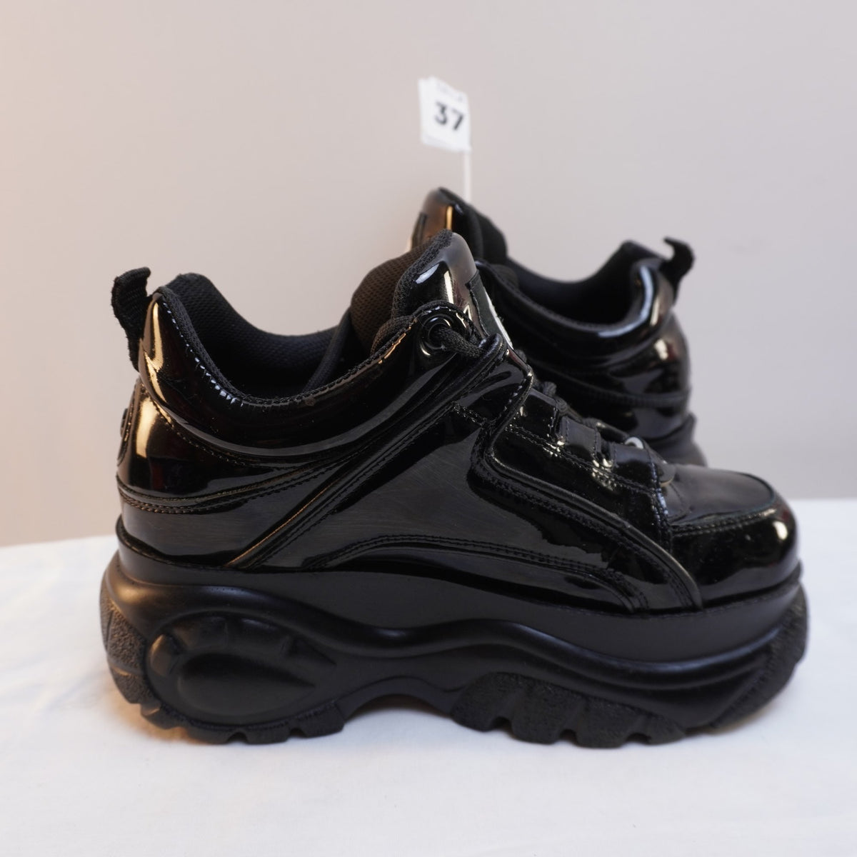Zapatillas Buffalo para Mujer Usadas - Negro, Talla 37