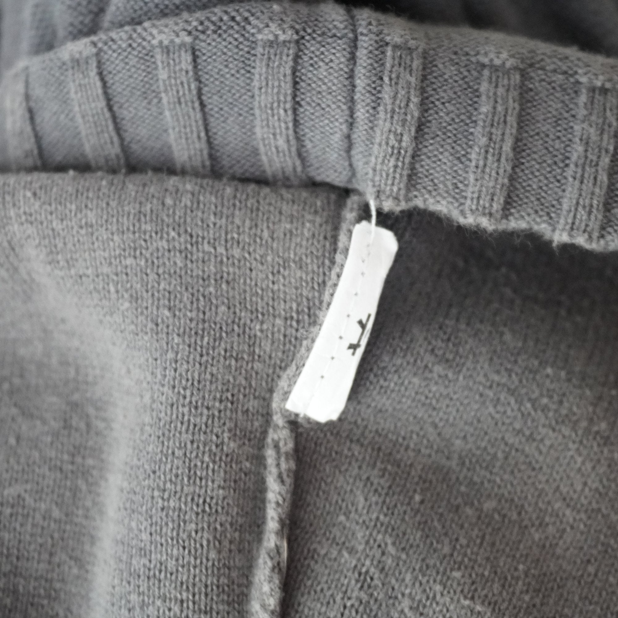 Suéter Singular para Mujer Usado - Gris, Pequeño (S)