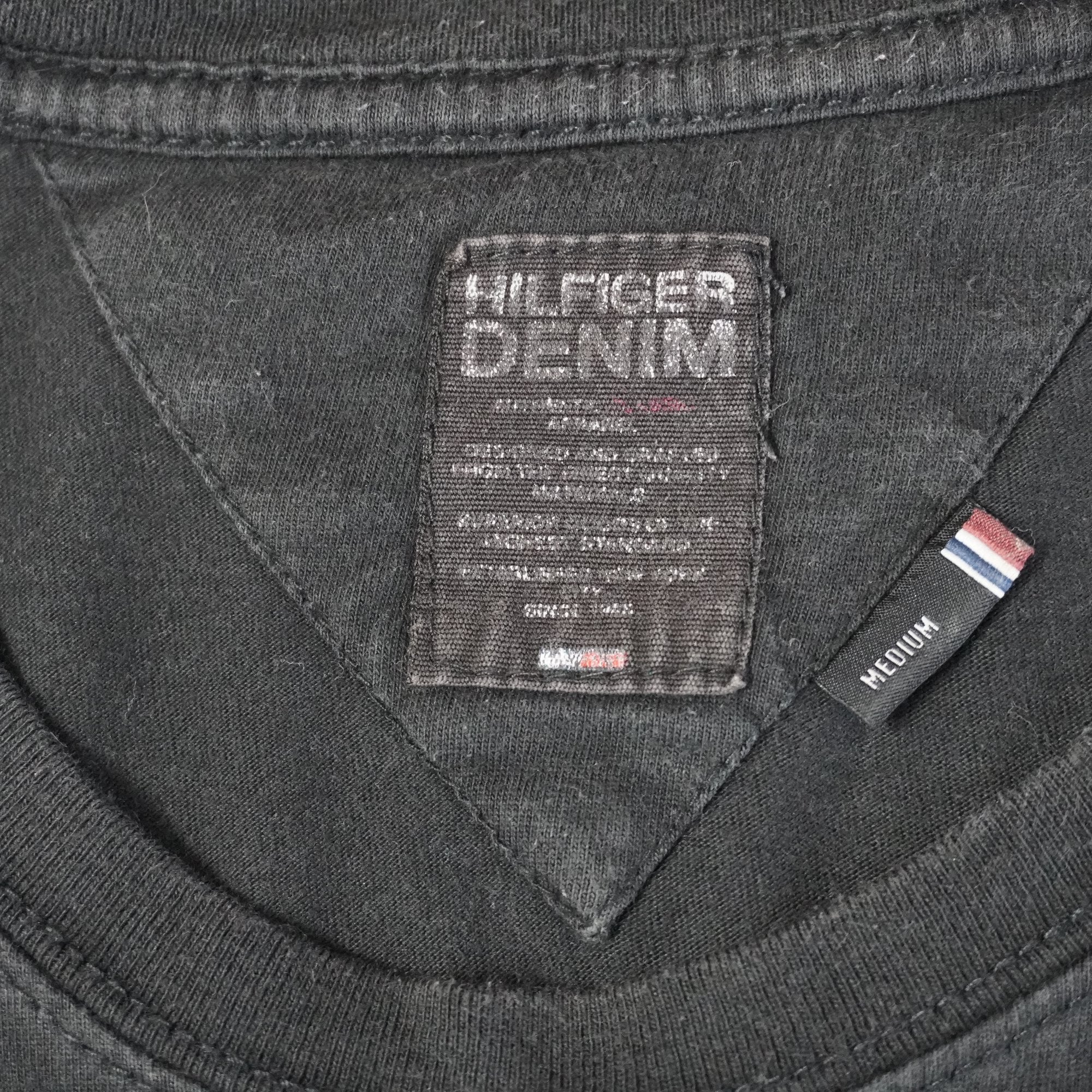 Camiseta Tommy Hilfiger para Hombre Usada - Negra, M