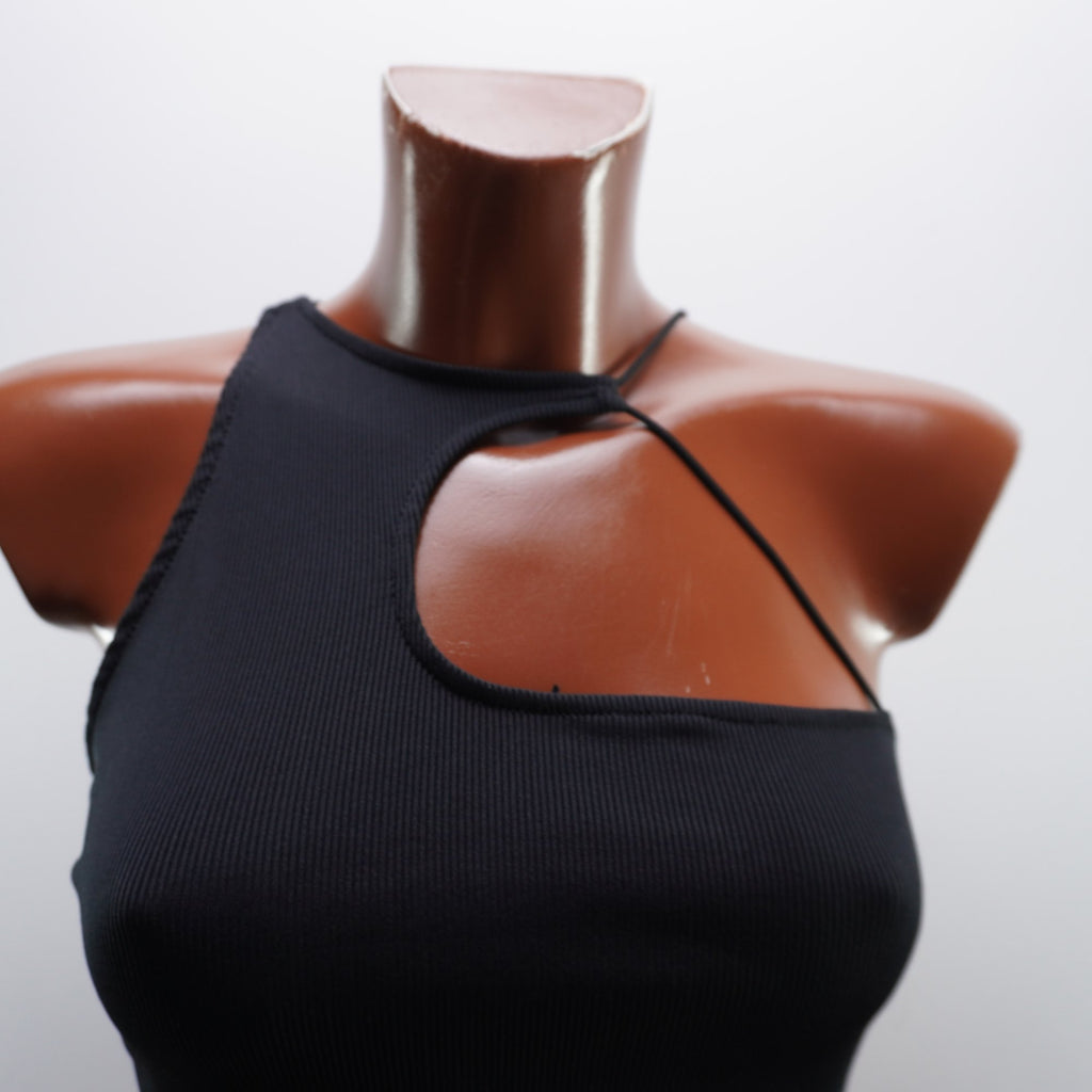 Camiseta sin Mangas Bershka para Mujer - Negra, M - Usada en Muy Buen Estado