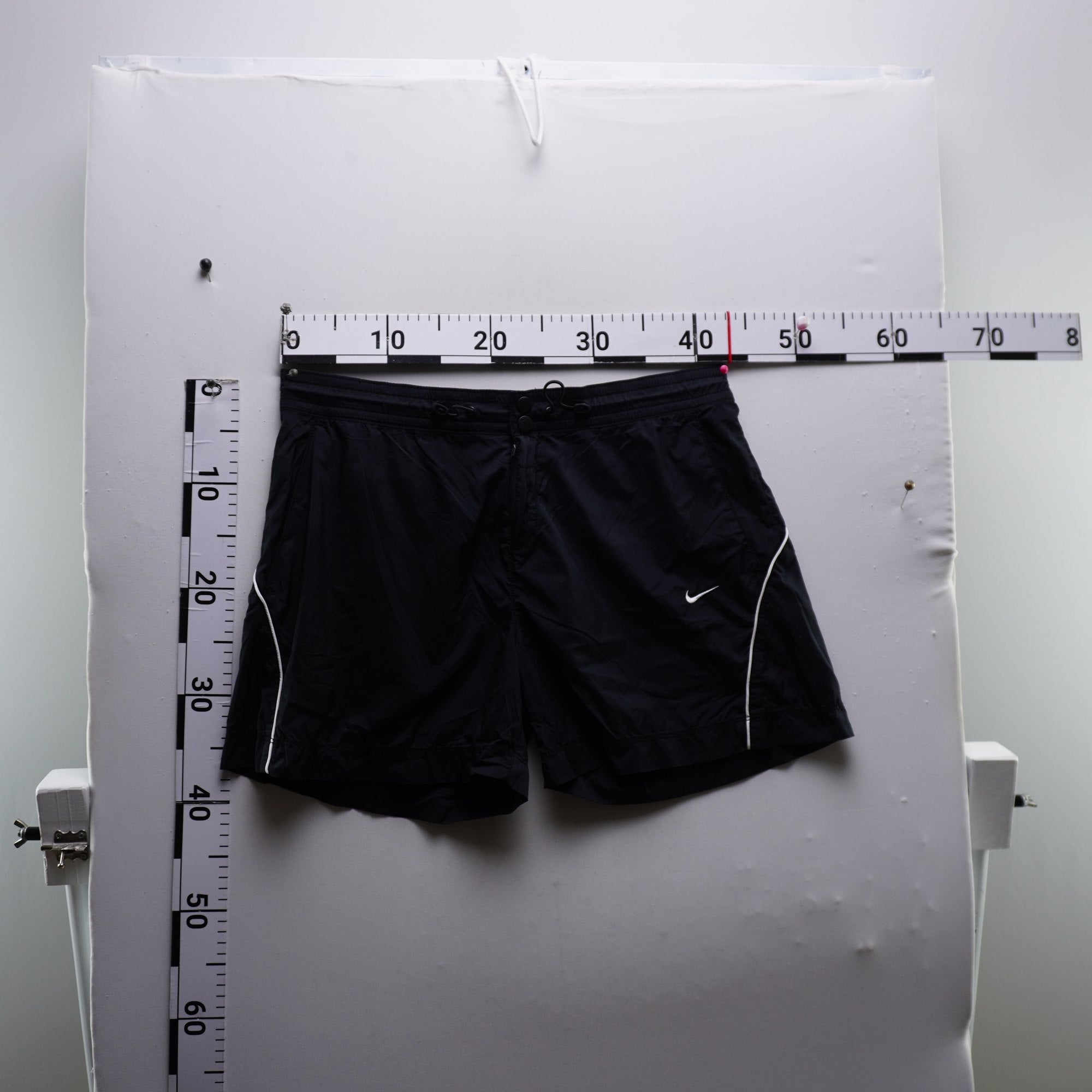Bermudas Nike para Mujer Usadas - Negro, L