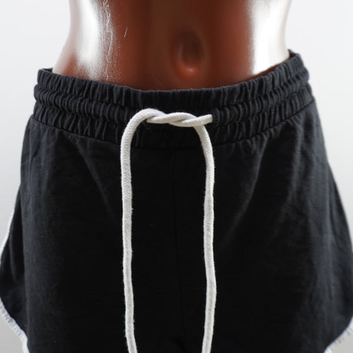 Bermudas Monkl para Mujer Usadas - Negros, L