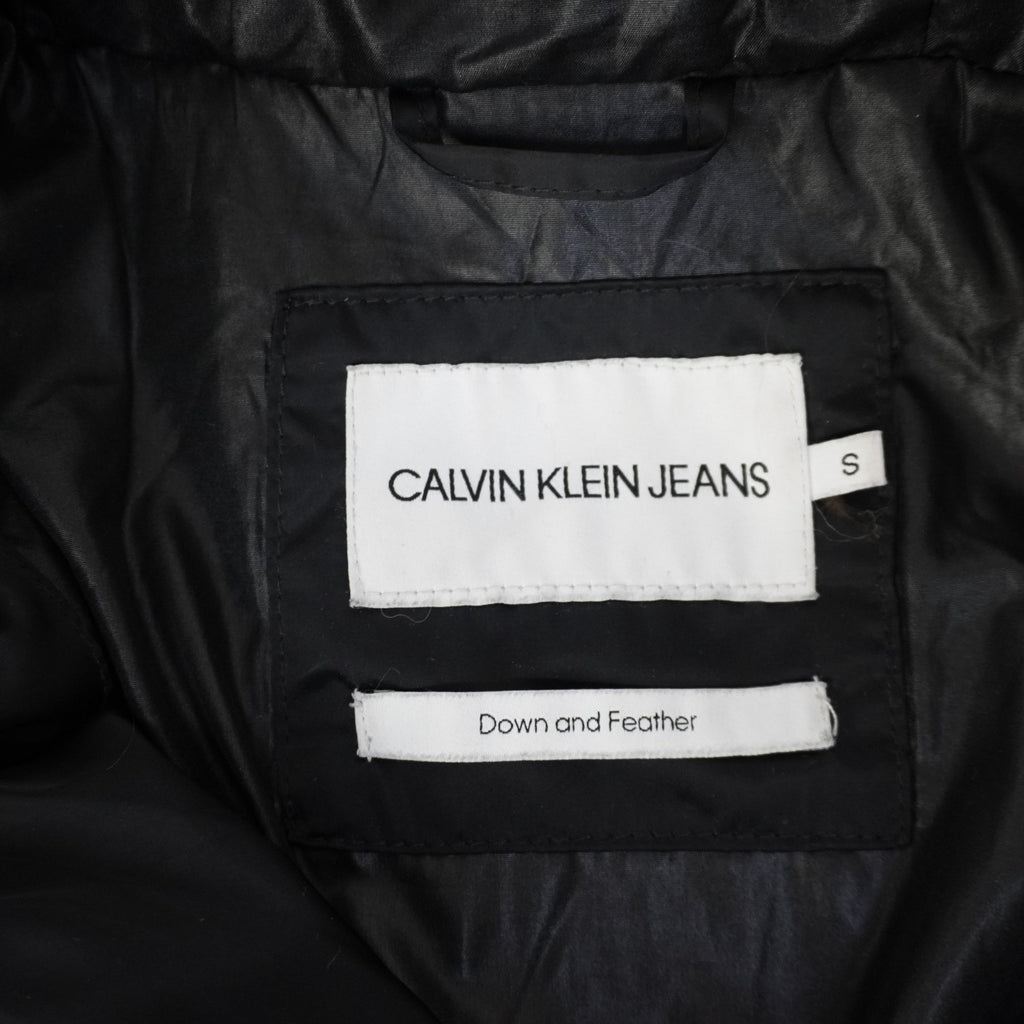 Parkas Calvin Klein para Mujer Usada - Negra, Pequeña (S)