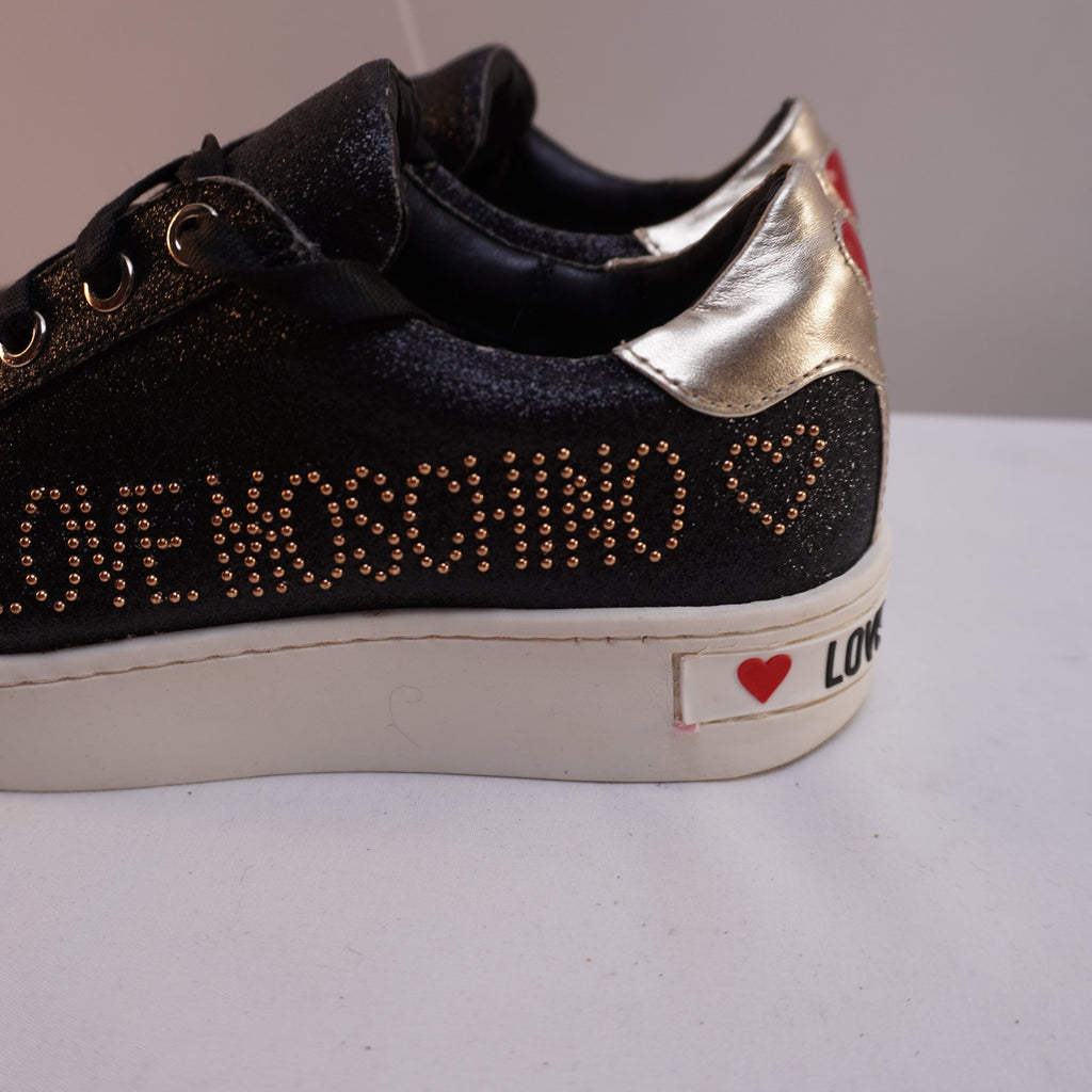 Zapatillas Moschino para Mujer Usadas - Negros, Talla 36