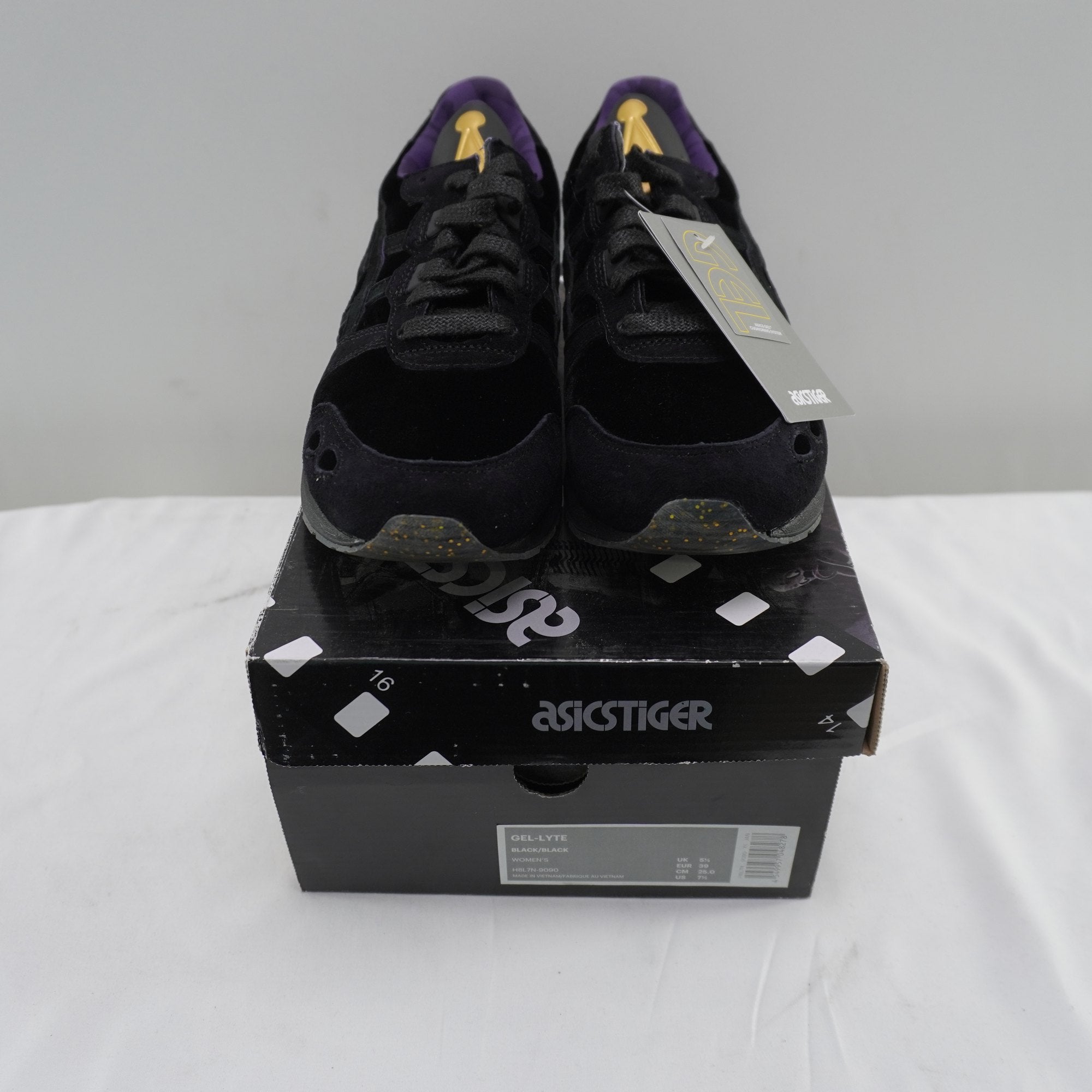 Zapatillas Asics para Mujer Usadas - Negro, Talla 39