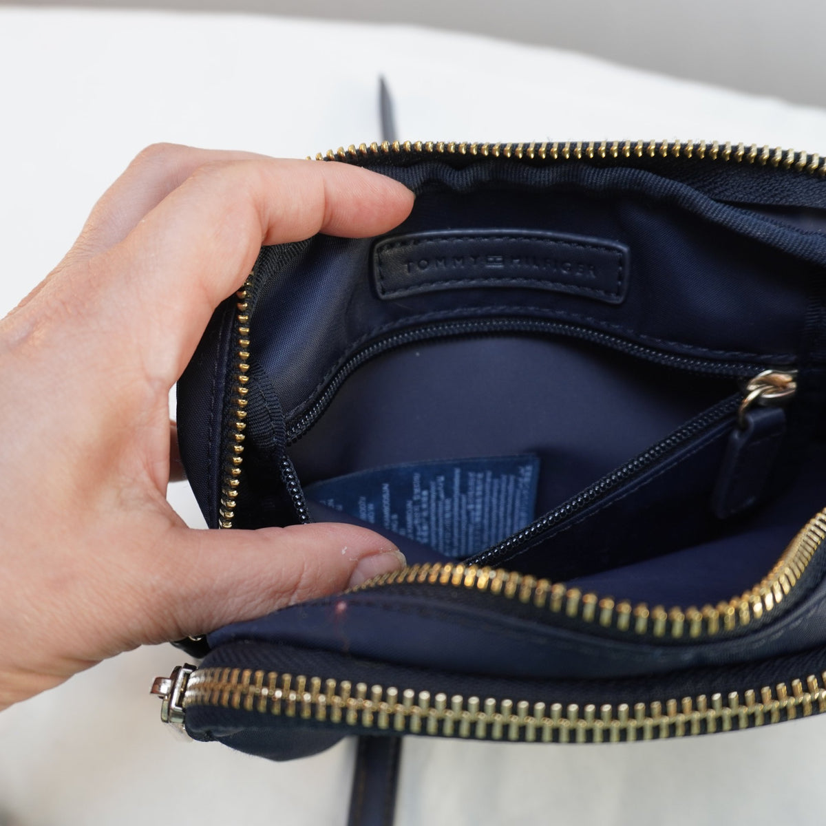 Bolso Baguette Tommy Hilfiger para Mujer Usado - Azul Marino