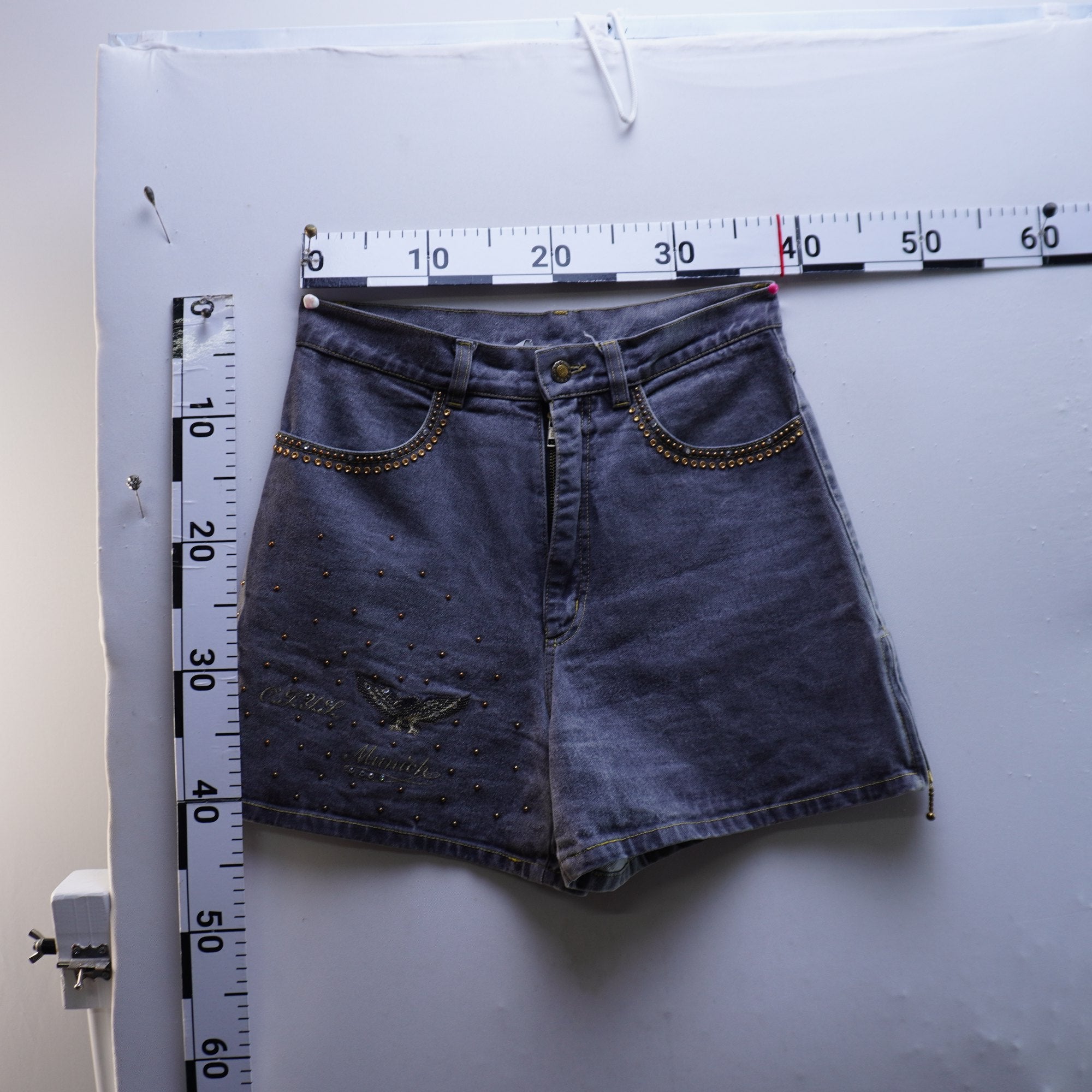 Pantalones Cortos Vaqueros Munich para Mujer Usados - Gris, M