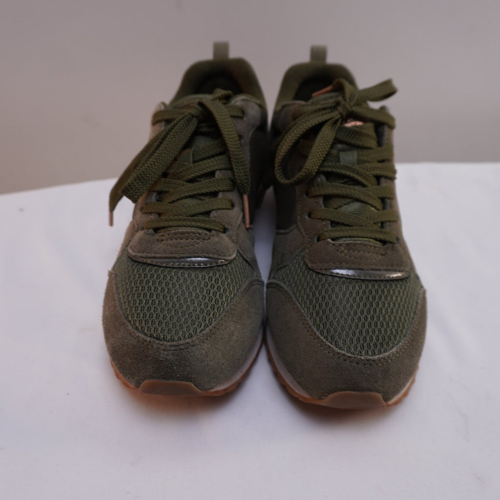 Zapatillas Skechers para Mujer Usadas - Talla 38 en Muy Buen Estado